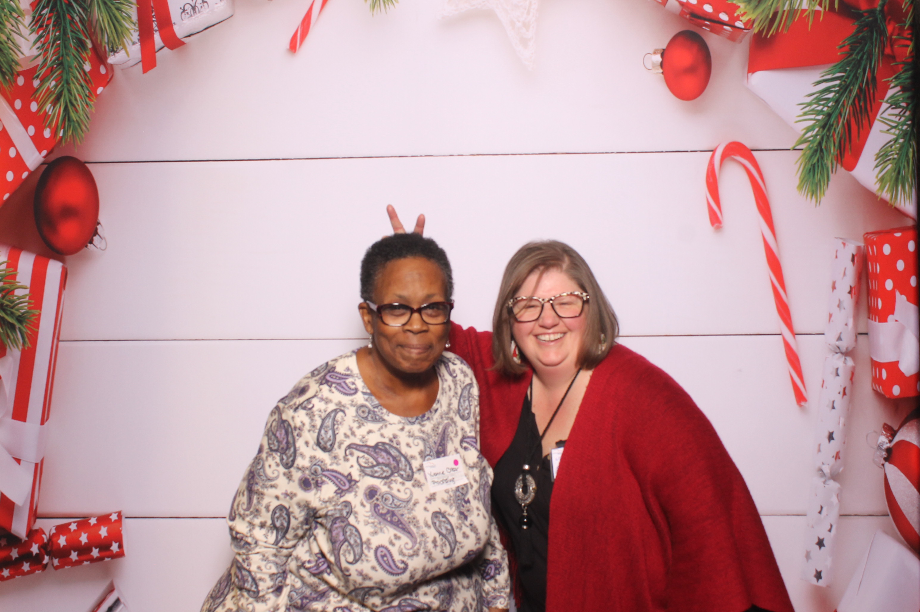 Great American Insurance Holiday Party 2024 | View more photos from the event at gallery.photoboothcincy.com/u/PhotoBoothCincy/Great-American-Insurance-Holiday-Party-2024