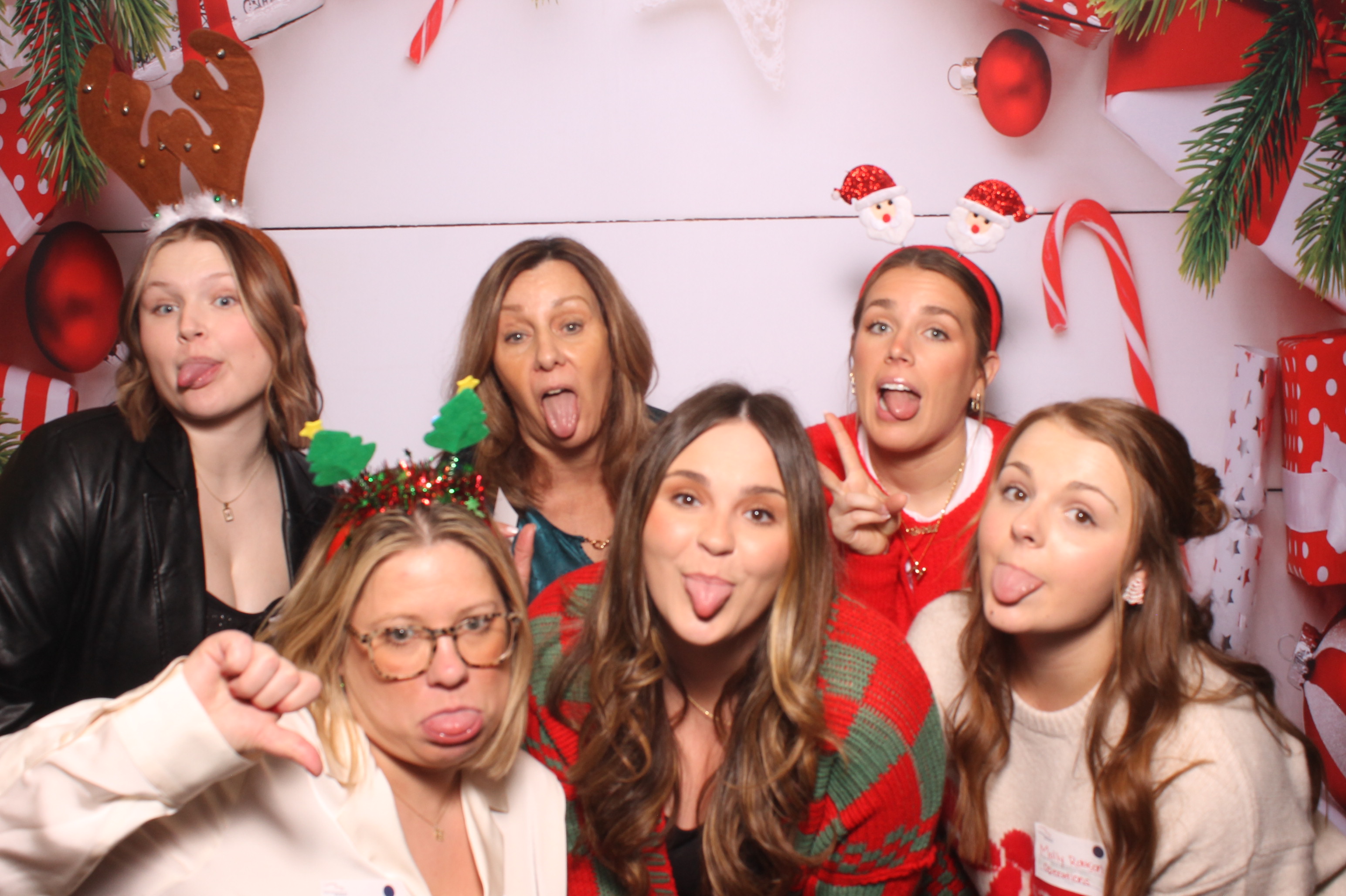 Great American Insurance Holiday Party 2024 | View more photos from the event at gallery.photoboothcincy.com/u/PhotoBoothCincy/Great-American-Insurance-Holiday-Party-2024