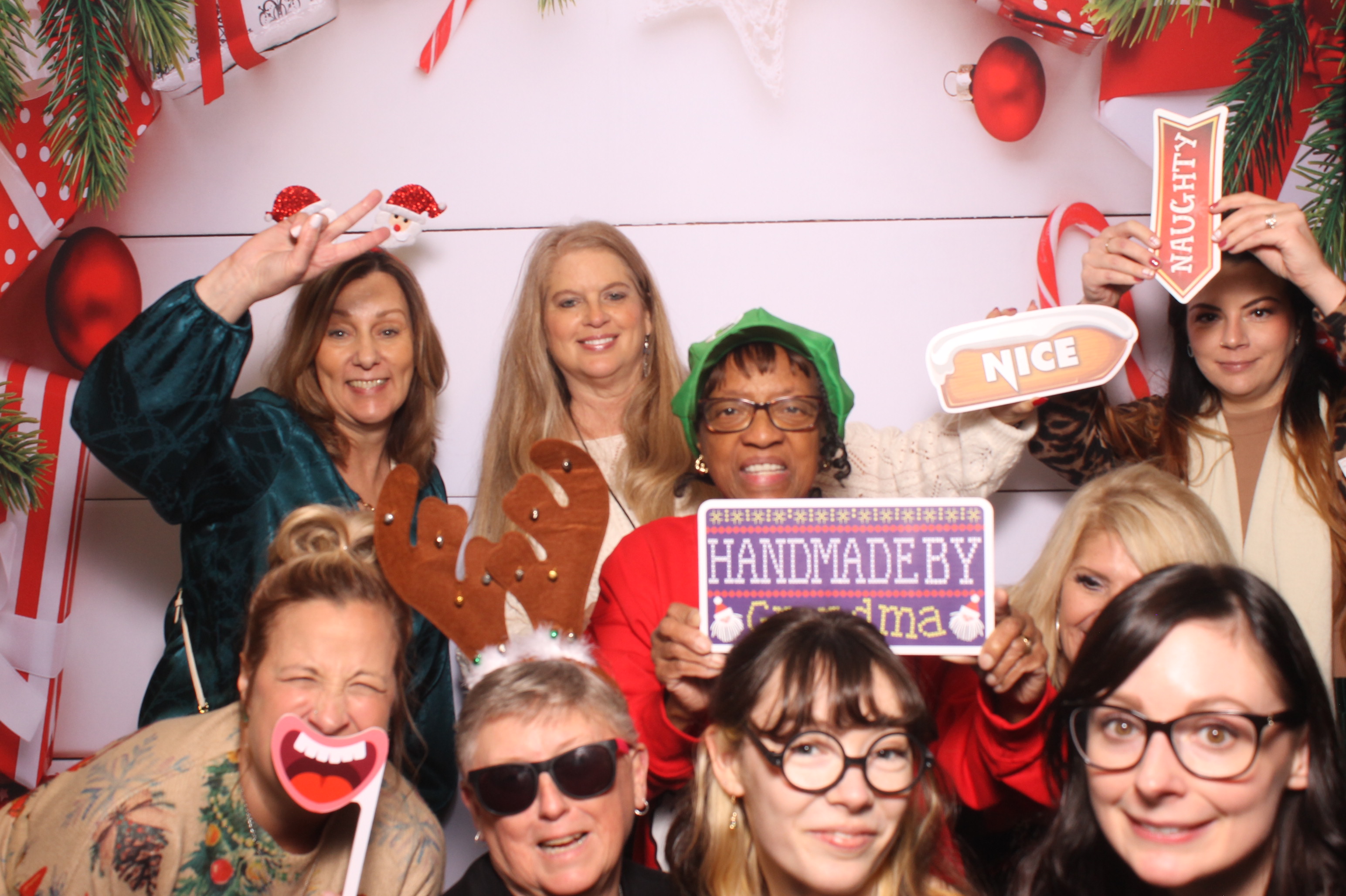 Great American Insurance Holiday Party 2024 | View more photos from the event at gallery.photoboothcincy.com/u/PhotoBoothCincy/Great-American-Insurance-Holiday-Party-2024
