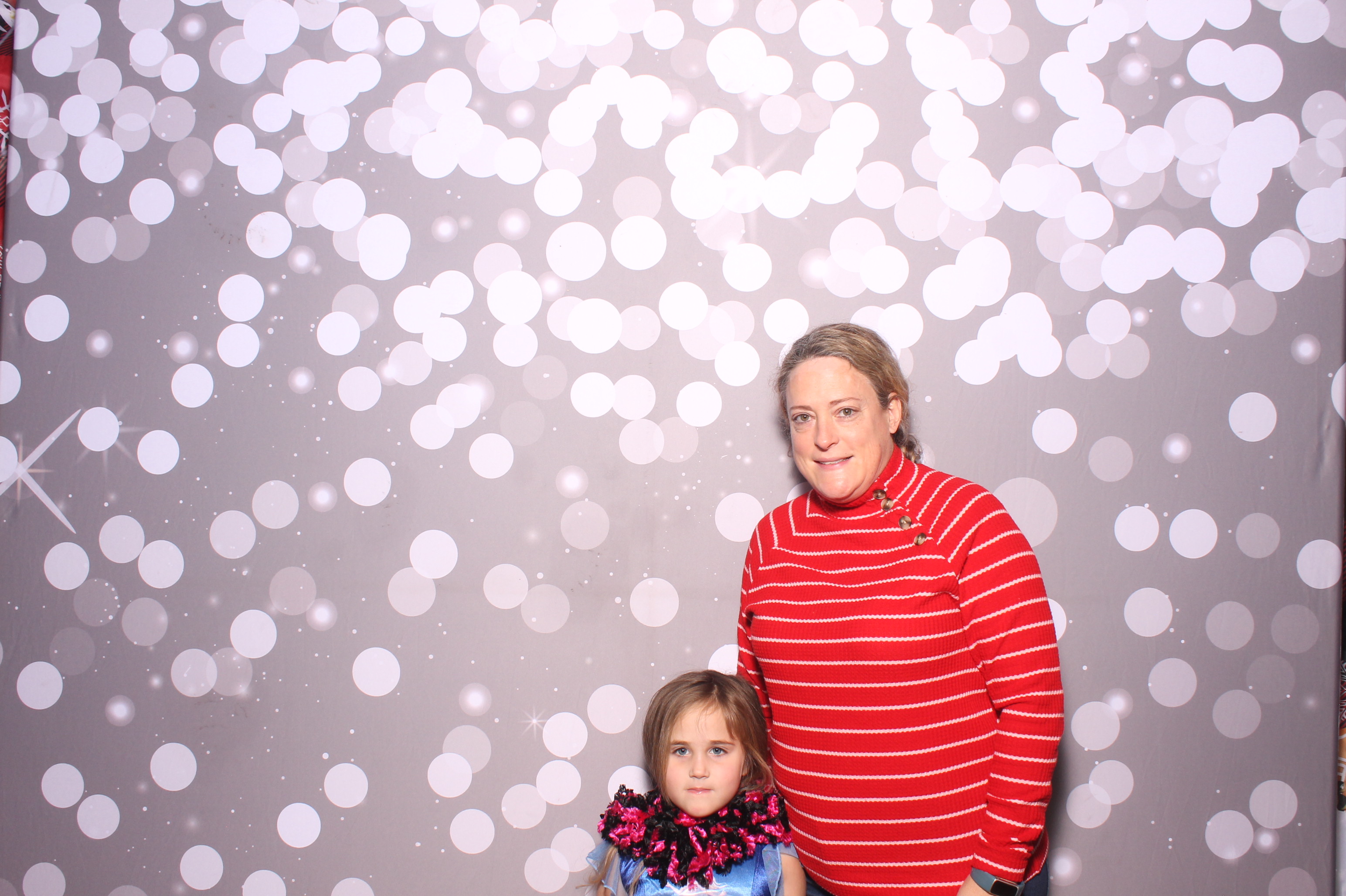 Hamilton TWP. Maineville Joint Tree Lighting | View more photos from the event at gallery.photoboothcincy.com/u/PhotoBoothCincy/Hamilton-TWP-Maineville-Joint-Tree-Lighting