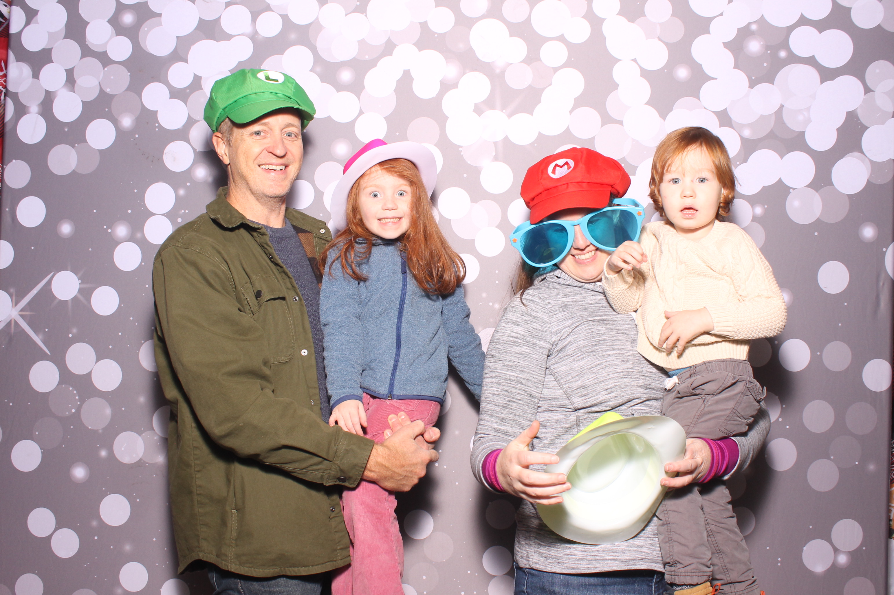 Hamilton TWP. Maineville Joint Tree Lighting | View more photos from the event at gallery.photoboothcincy.com/u/PhotoBoothCincy/Hamilton-TWP-Maineville-Joint-Tree-Lighting