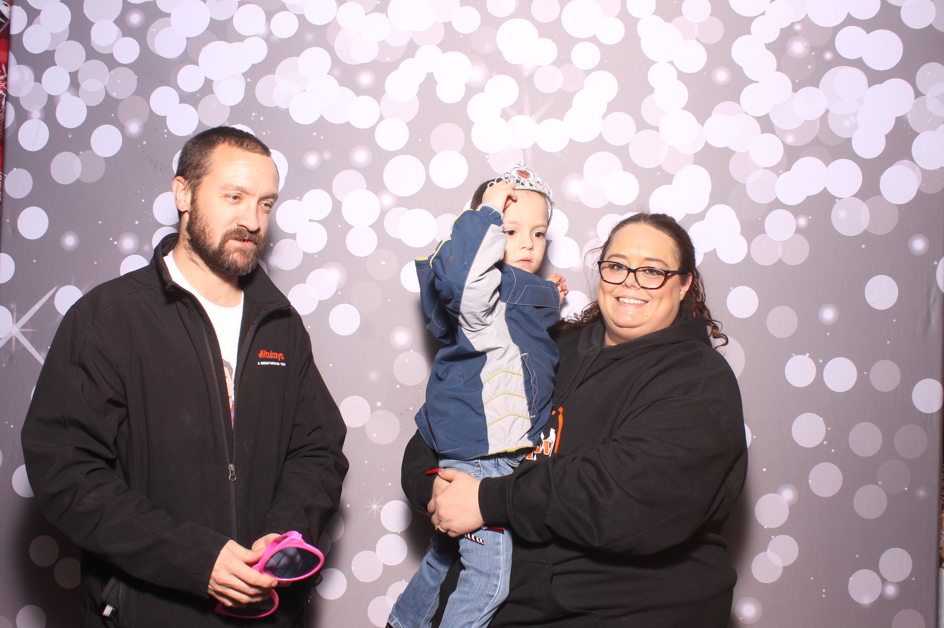 Hamilton TWP. Maineville Joint Tree Lighting | View more photos from the event at gallery.photoboothcincy.com/u/PhotoBoothCincy/Hamilton-TWP-Maineville-Joint-Tree-Lighting
