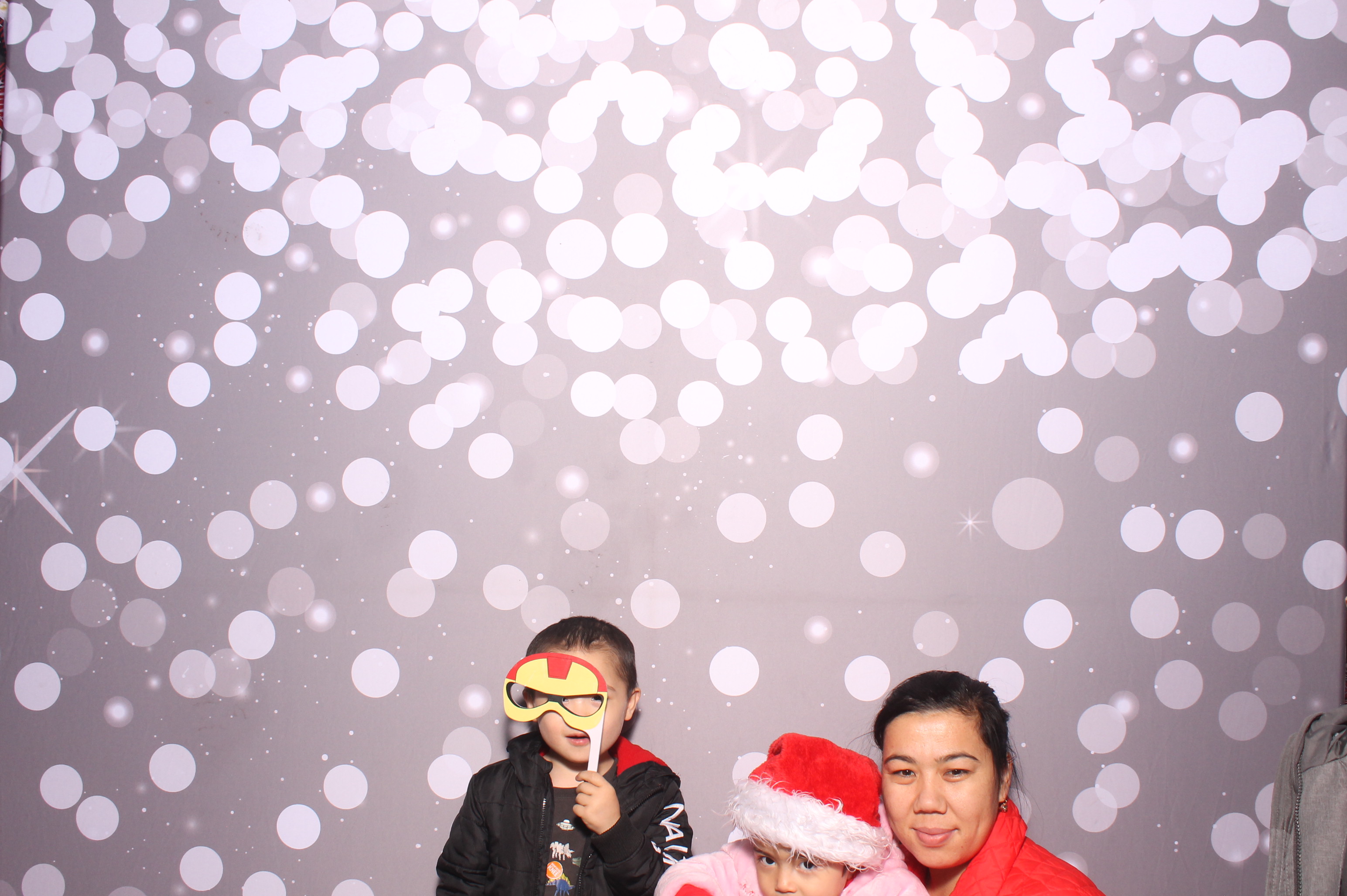 Hamilton TWP. Maineville Joint Tree Lighting | View more photos from the event at gallery.photoboothcincy.com/u/PhotoBoothCincy/Hamilton-TWP-Maineville-Joint-Tree-Lighting