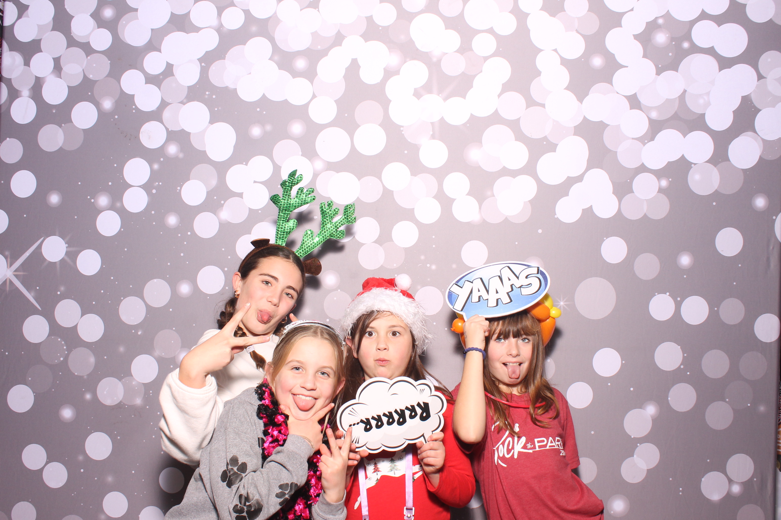 Hamilton TWP. Maineville Joint Tree Lighting | View more photos from the event at gallery.photoboothcincy.com/u/PhotoBoothCincy/Hamilton-TWP-Maineville-Joint-Tree-Lighting