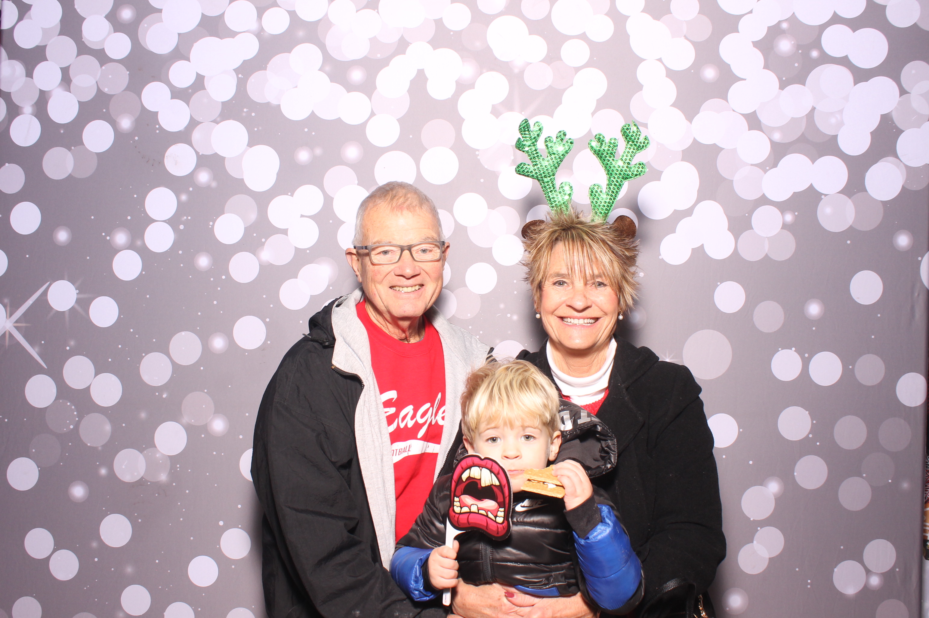 Hamilton TWP. Maineville Joint Tree Lighting | View more photos from the event at gallery.photoboothcincy.com/u/PhotoBoothCincy/Hamilton-TWP-Maineville-Joint-Tree-Lighting