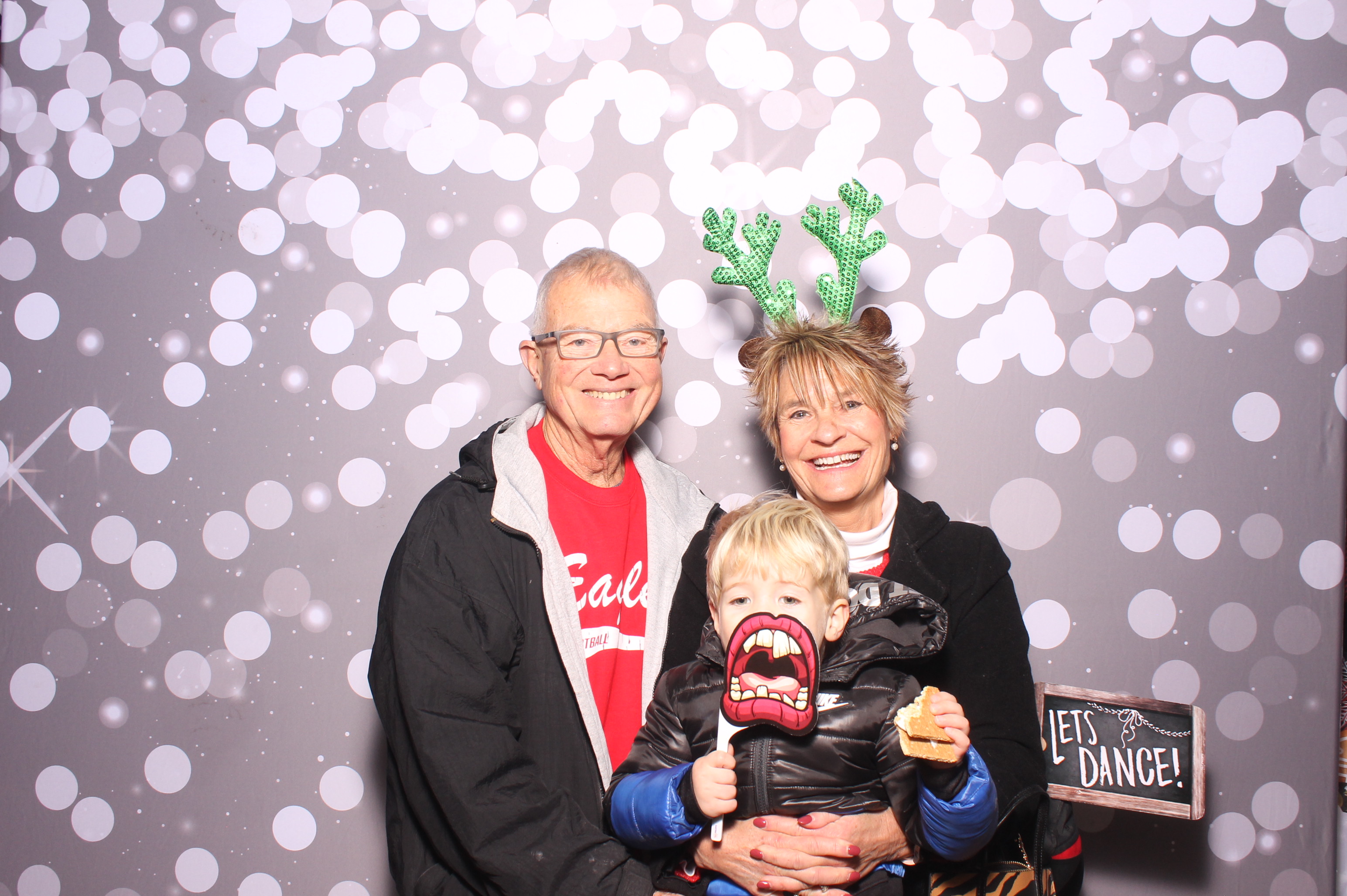 Hamilton TWP. Maineville Joint Tree Lighting | View more photos from the event at gallery.photoboothcincy.com/u/PhotoBoothCincy/Hamilton-TWP-Maineville-Joint-Tree-Lighting