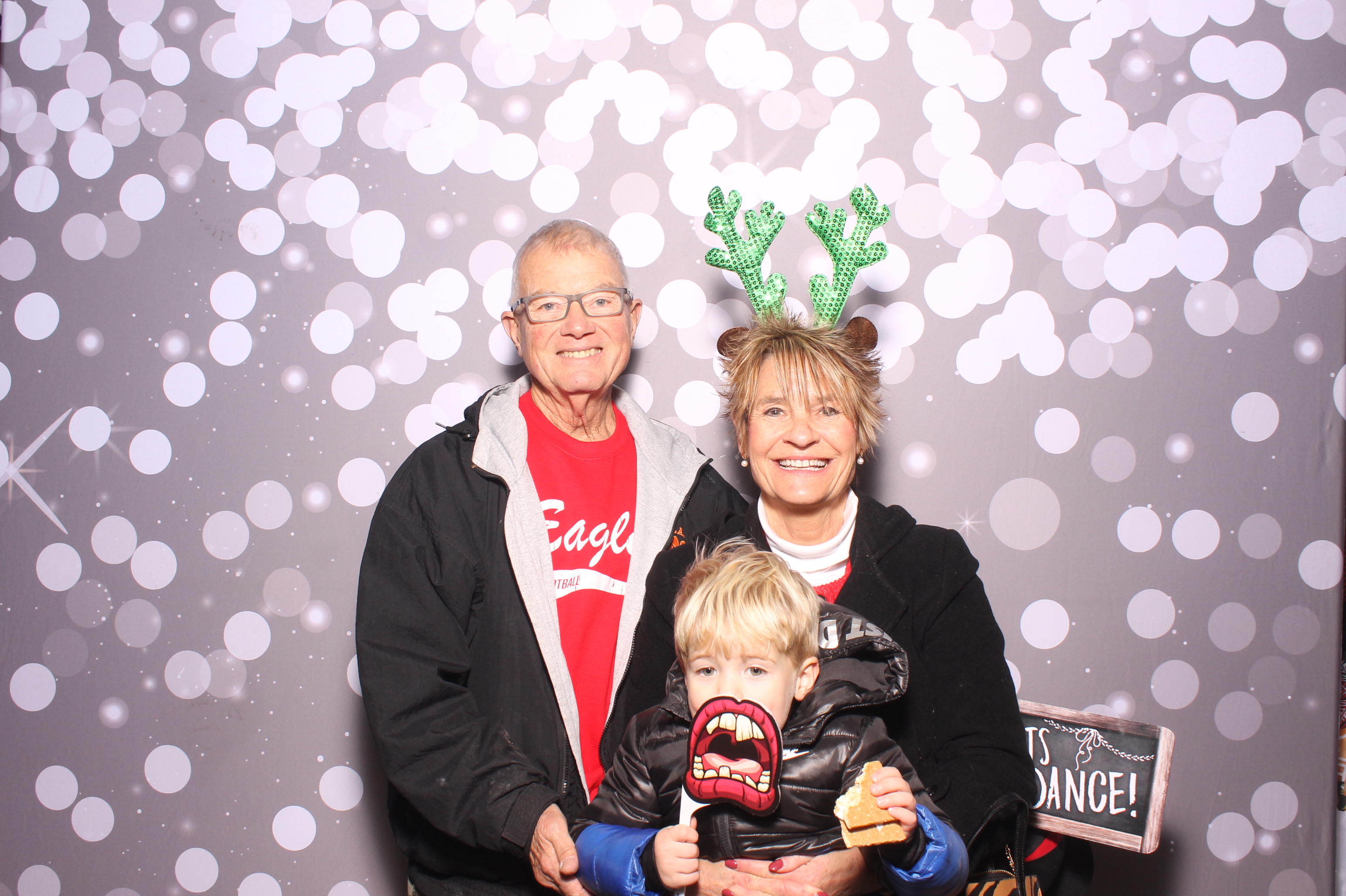 Hamilton TWP. Maineville Joint Tree Lighting | View more photos from the event at gallery.photoboothcincy.com/u/PhotoBoothCincy/Hamilton-TWP-Maineville-Joint-Tree-Lighting