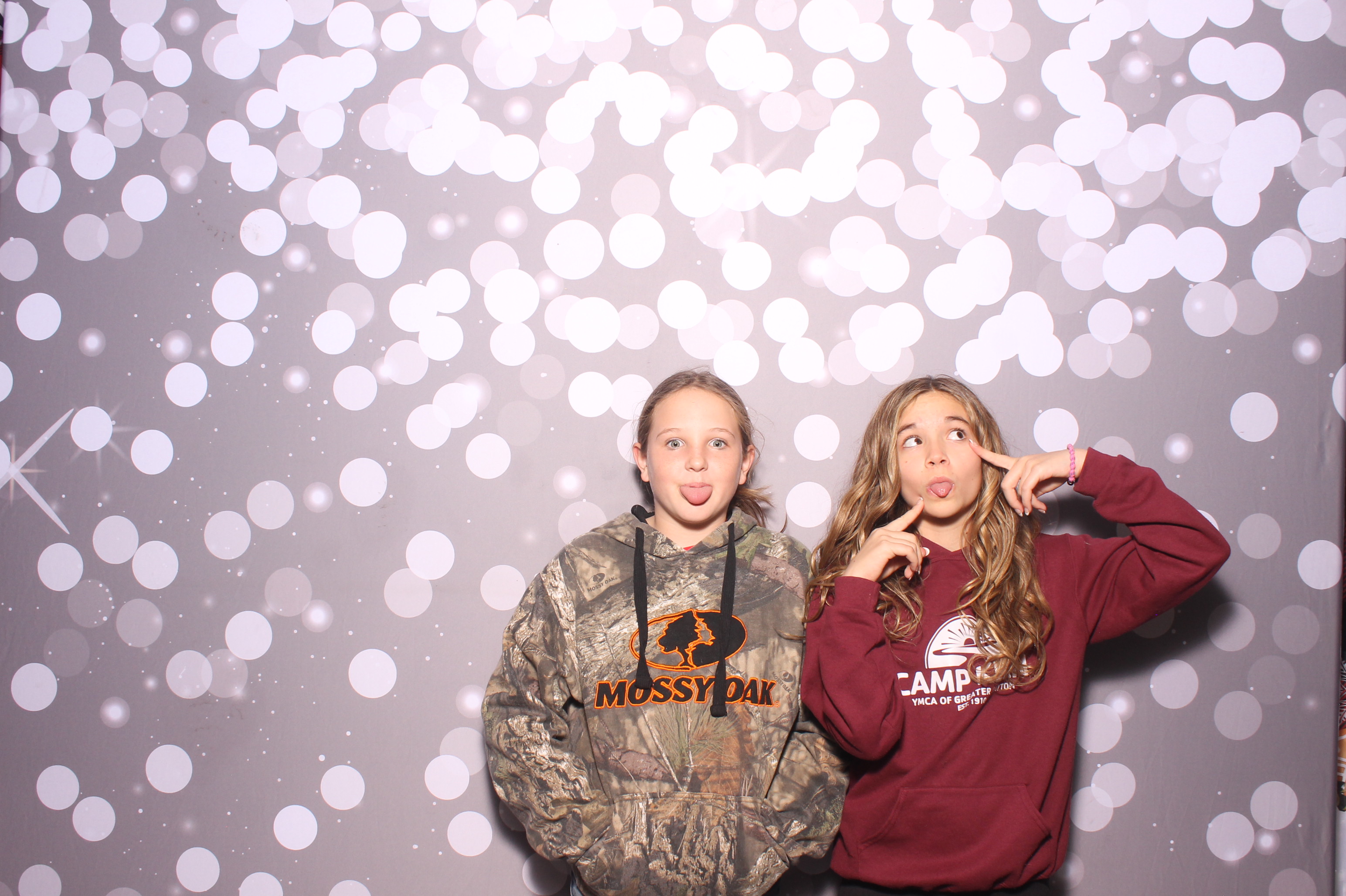 Hamilton TWP. Maineville Joint Tree Lighting | View more photos from the event at gallery.photoboothcincy.com/u/PhotoBoothCincy/Hamilton-TWP-Maineville-Joint-Tree-Lighting