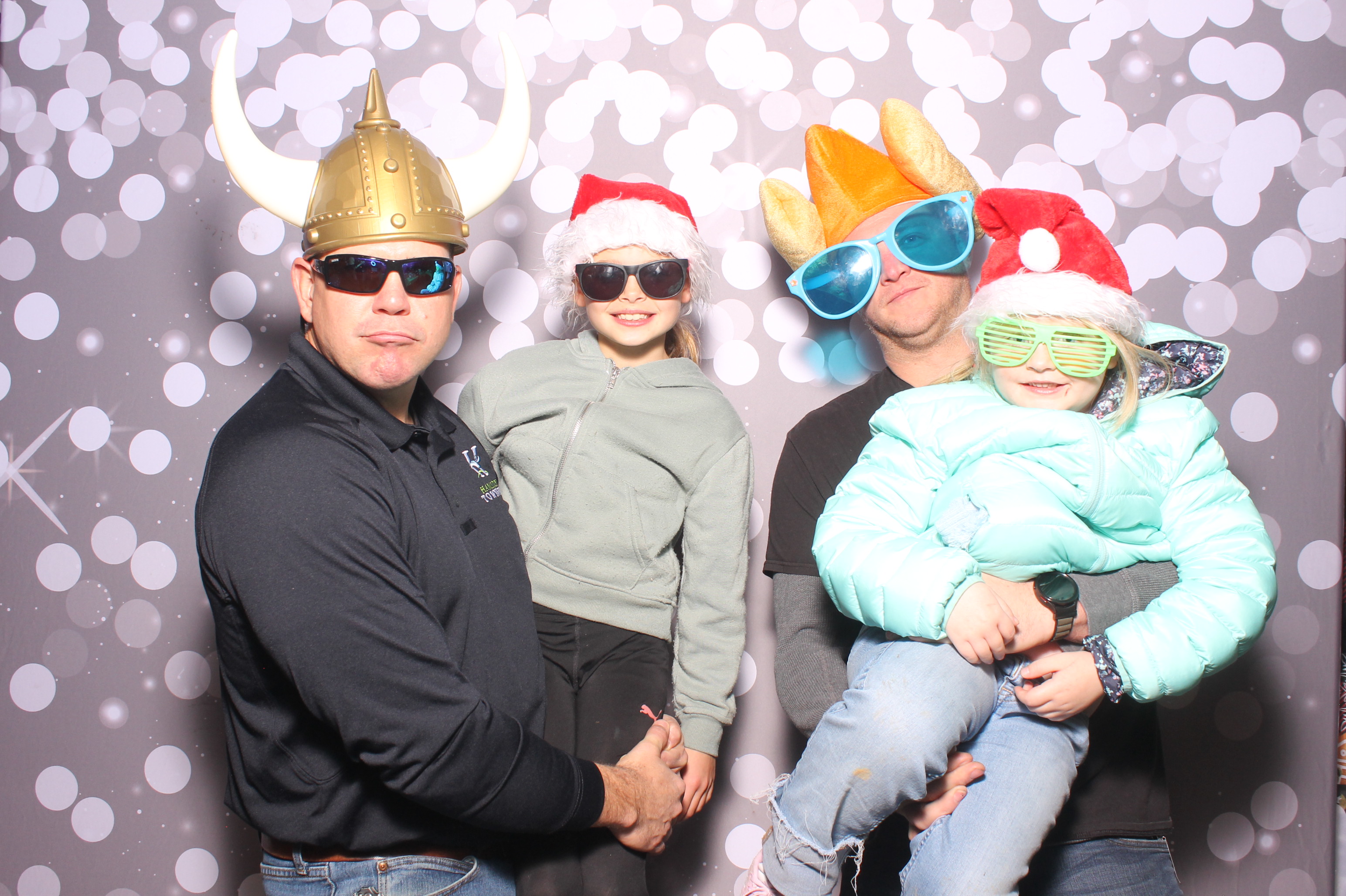 Hamilton TWP. Maineville Joint Tree Lighting | View more photos from the event at gallery.photoboothcincy.com/u/PhotoBoothCincy/Hamilton-TWP-Maineville-Joint-Tree-Lighting
