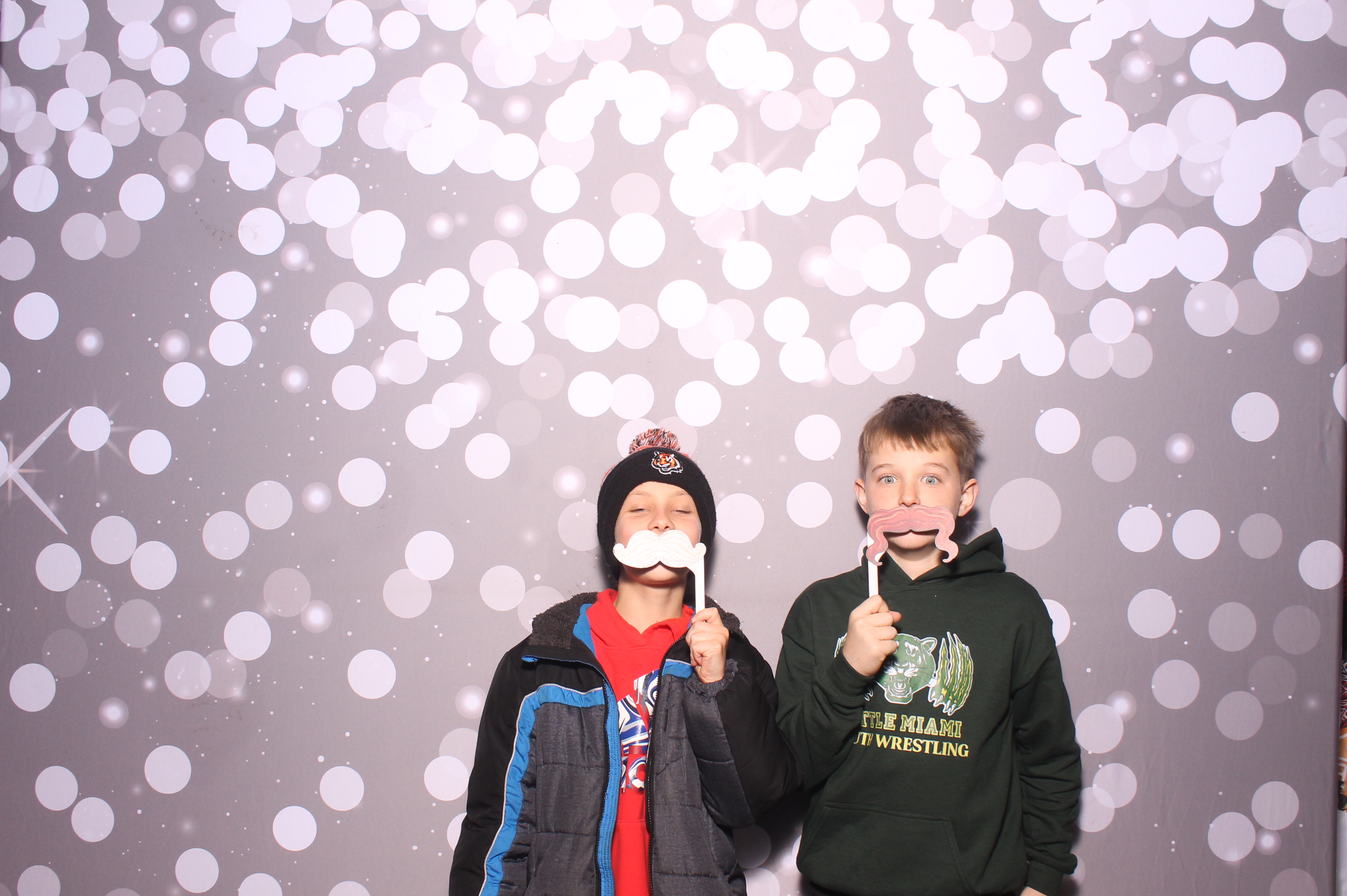 Hamilton TWP. Maineville Joint Tree Lighting | View more photos from the event at gallery.photoboothcincy.com/u/PhotoBoothCincy/Hamilton-TWP-Maineville-Joint-Tree-Lighting