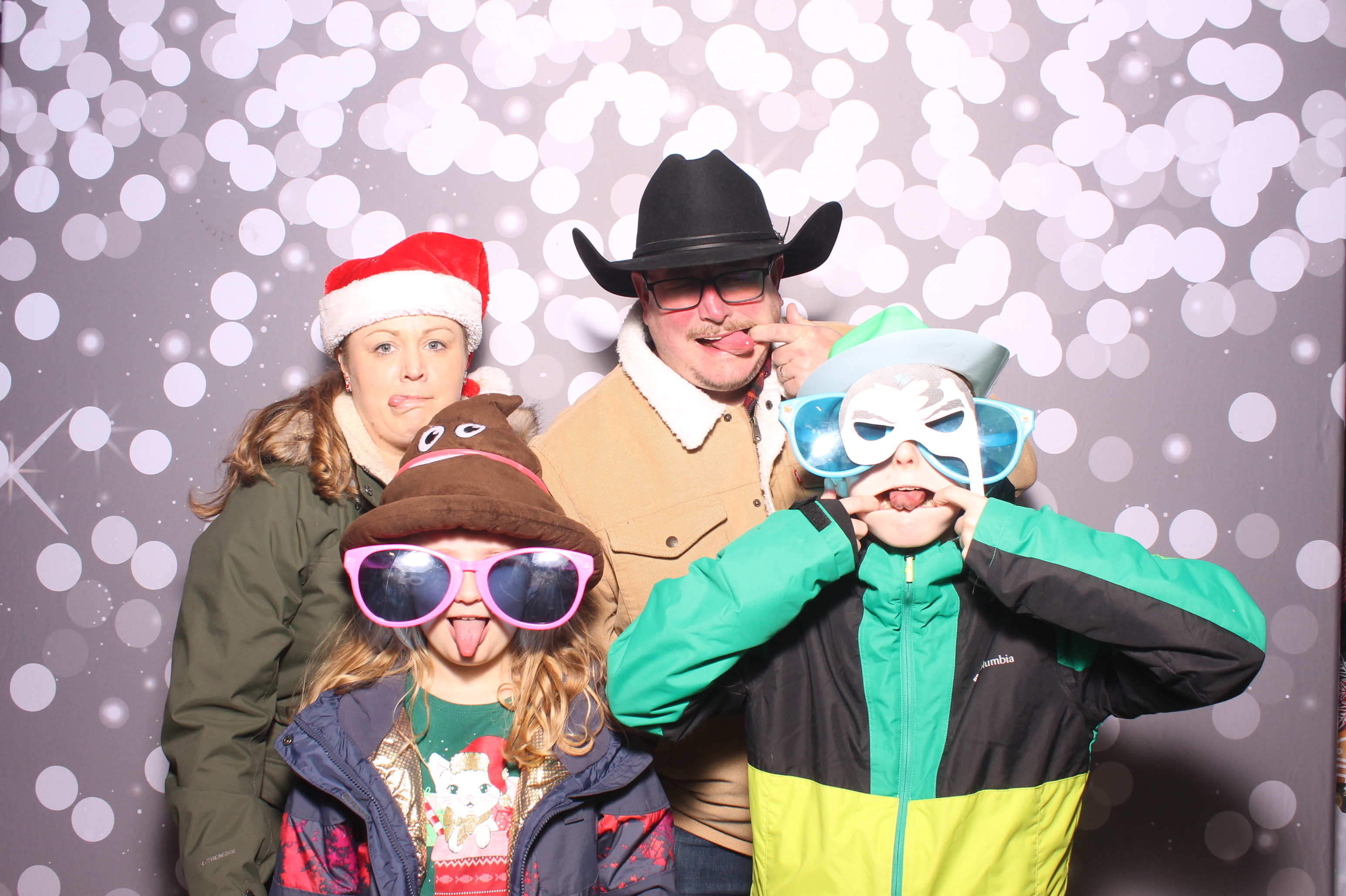 Hamilton TWP. Maineville Joint Tree Lighting | View more photos from the event at gallery.photoboothcincy.com/u/PhotoBoothCincy/Hamilton-TWP-Maineville-Joint-Tree-Lighting