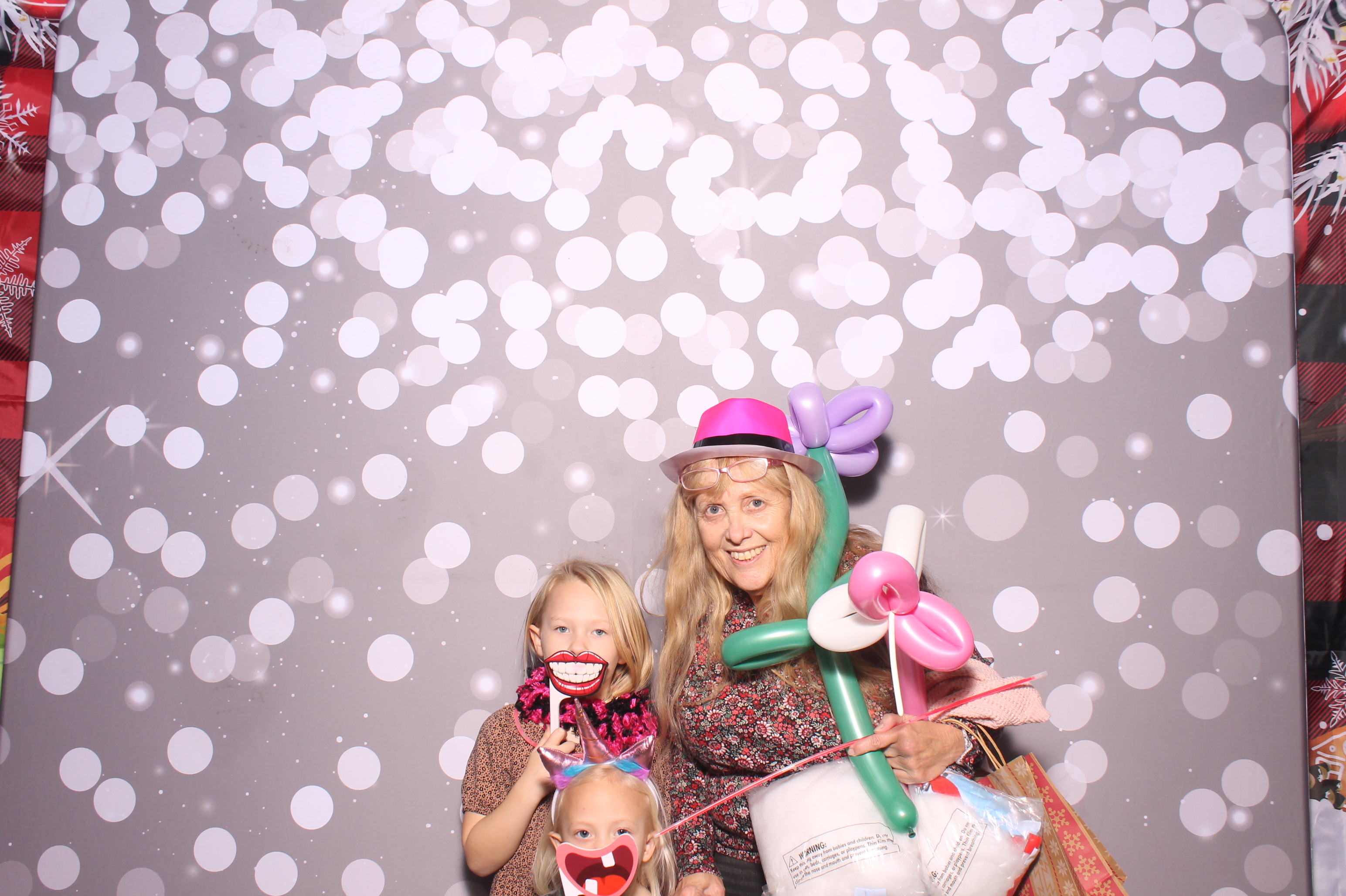 Hamilton TWP. Maineville Joint Tree Lighting | View more photos from the event at gallery.photoboothcincy.com/u/PhotoBoothCincy/Hamilton-TWP-Maineville-Joint-Tree-Lighting