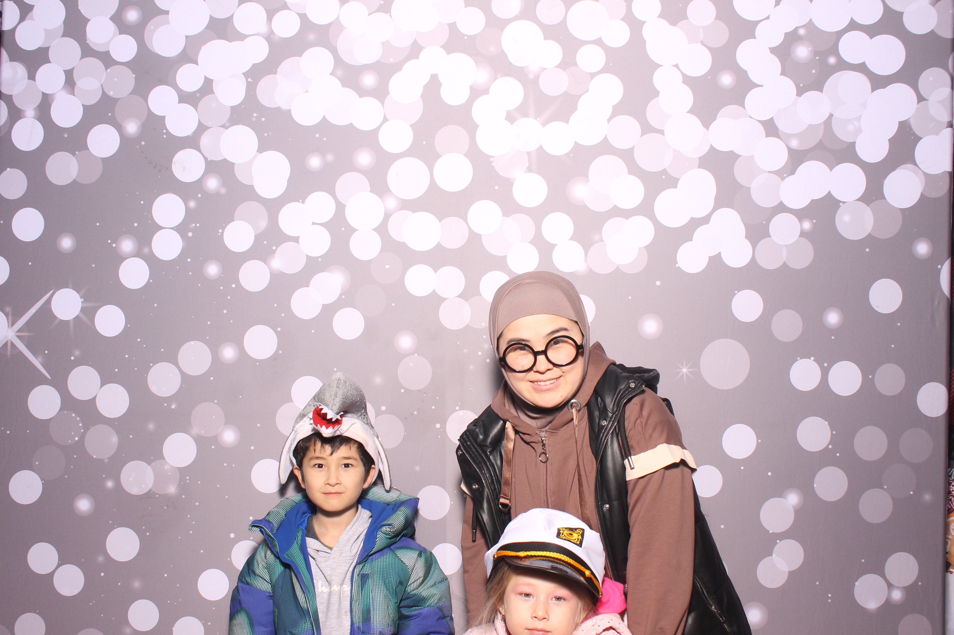 Hamilton TWP. Maineville Joint Tree Lighting | View more photos from the event at gallery.photoboothcincy.com/u/PhotoBoothCincy/Hamilton-TWP-Maineville-Joint-Tree-Lighting
