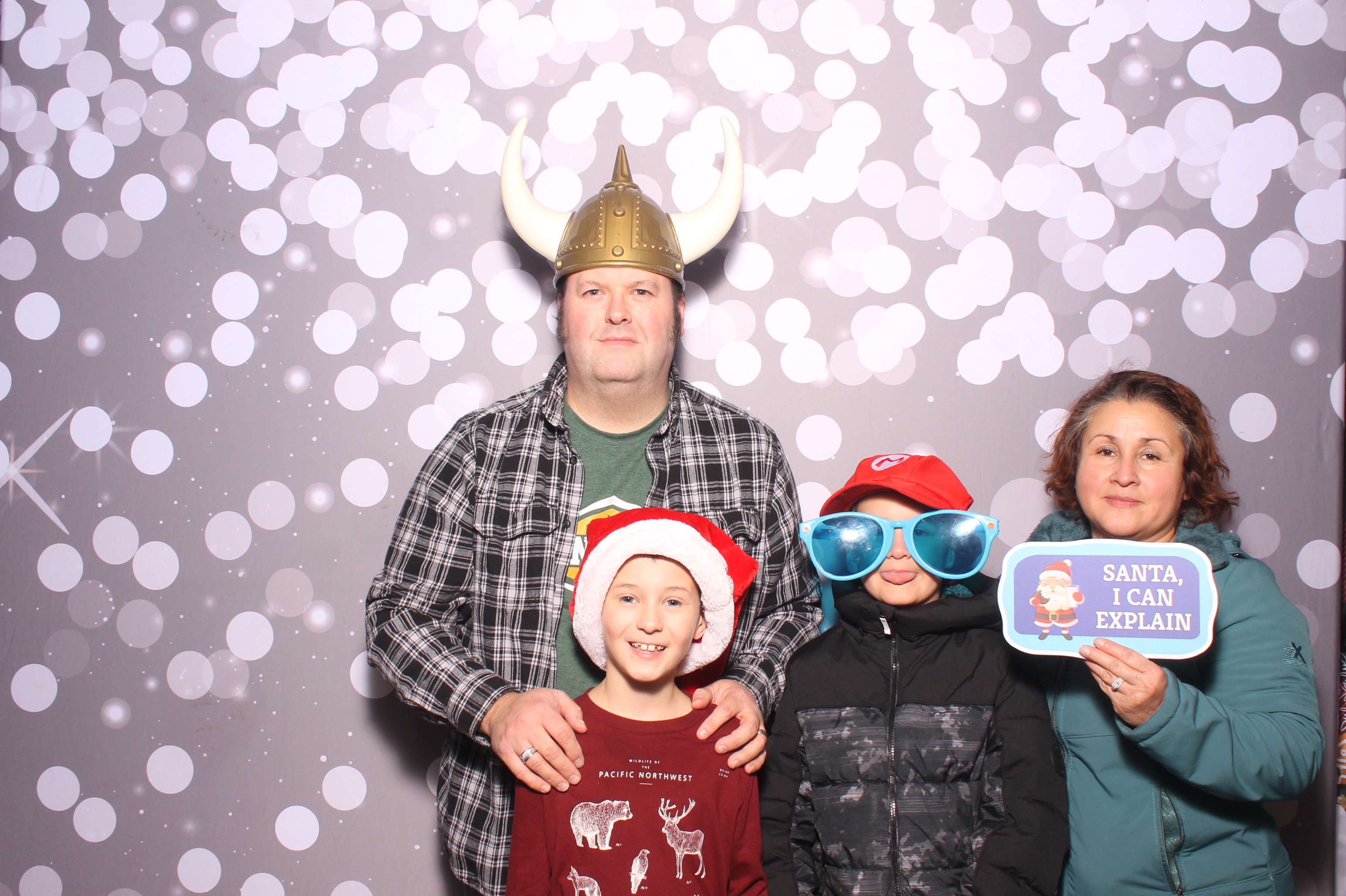 Hamilton TWP. Maineville Joint Tree Lighting | View more photos from the event at gallery.photoboothcincy.com/u/PhotoBoothCincy/Hamilton-TWP-Maineville-Joint-Tree-Lighting