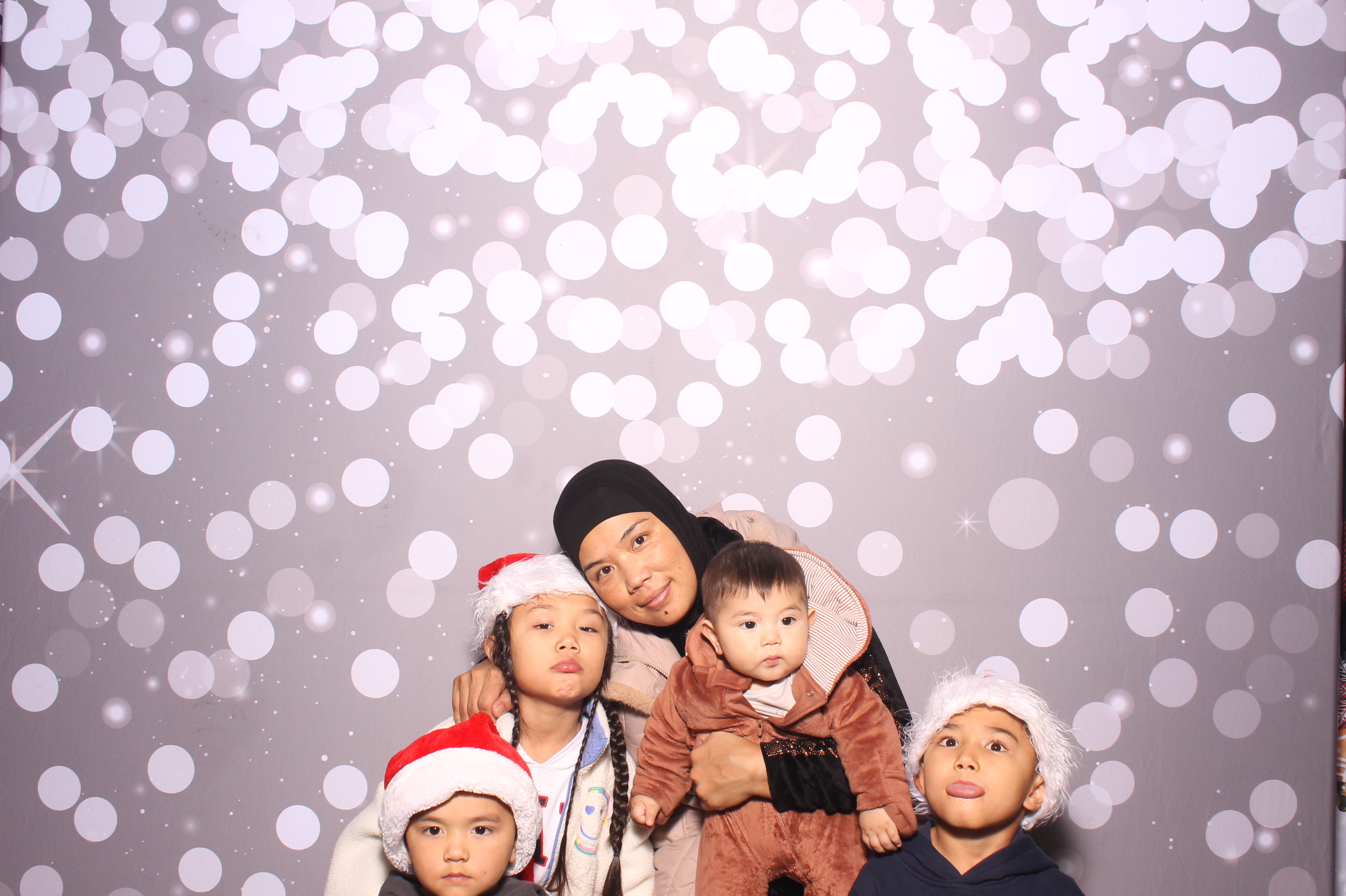 Hamilton TWP. Maineville Joint Tree Lighting | View more photos from the event at gallery.photoboothcincy.com/u/PhotoBoothCincy/Hamilton-TWP-Maineville-Joint-Tree-Lighting