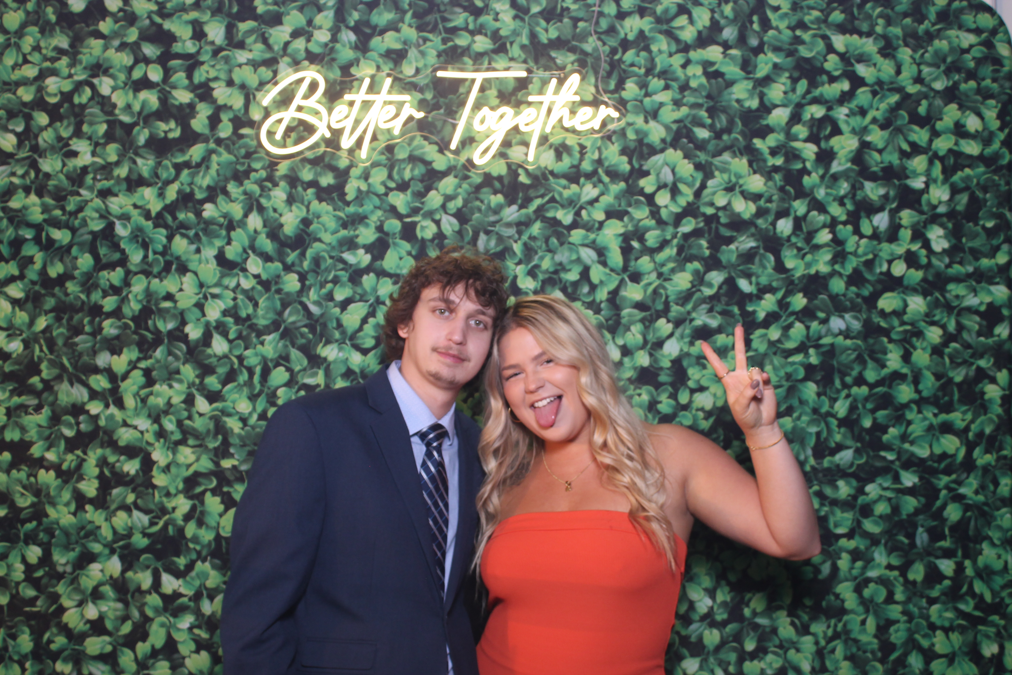 Hayley Perry Reception | View more photos from the event at gallery.photoboothcincy.com/u/PhotoBoothCincy/Hayley-Perry-Reception