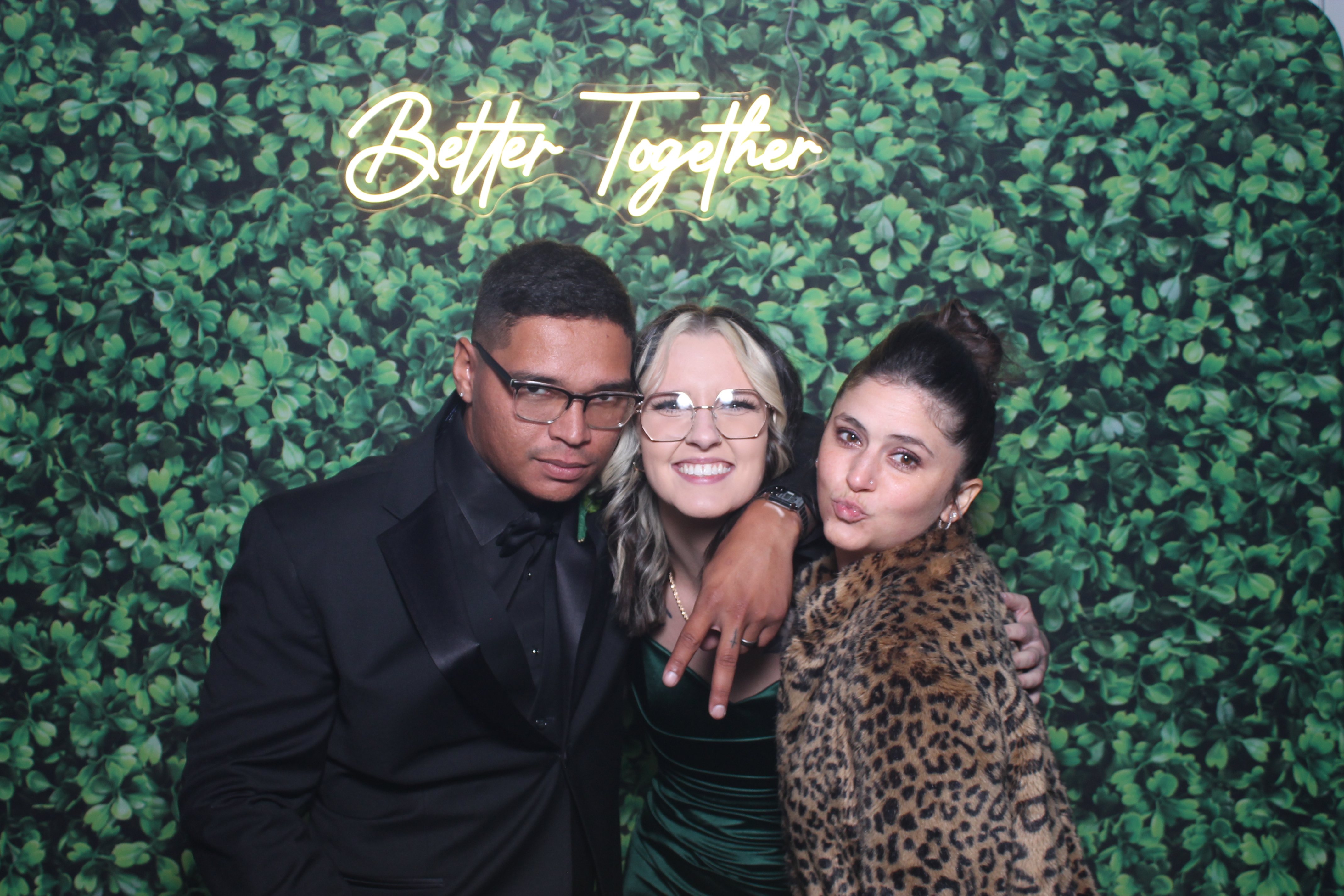 Hayley Perry Reception | View more photos from the event at gallery.photoboothcincy.com/u/PhotoBoothCincy/Hayley-Perry-Reception