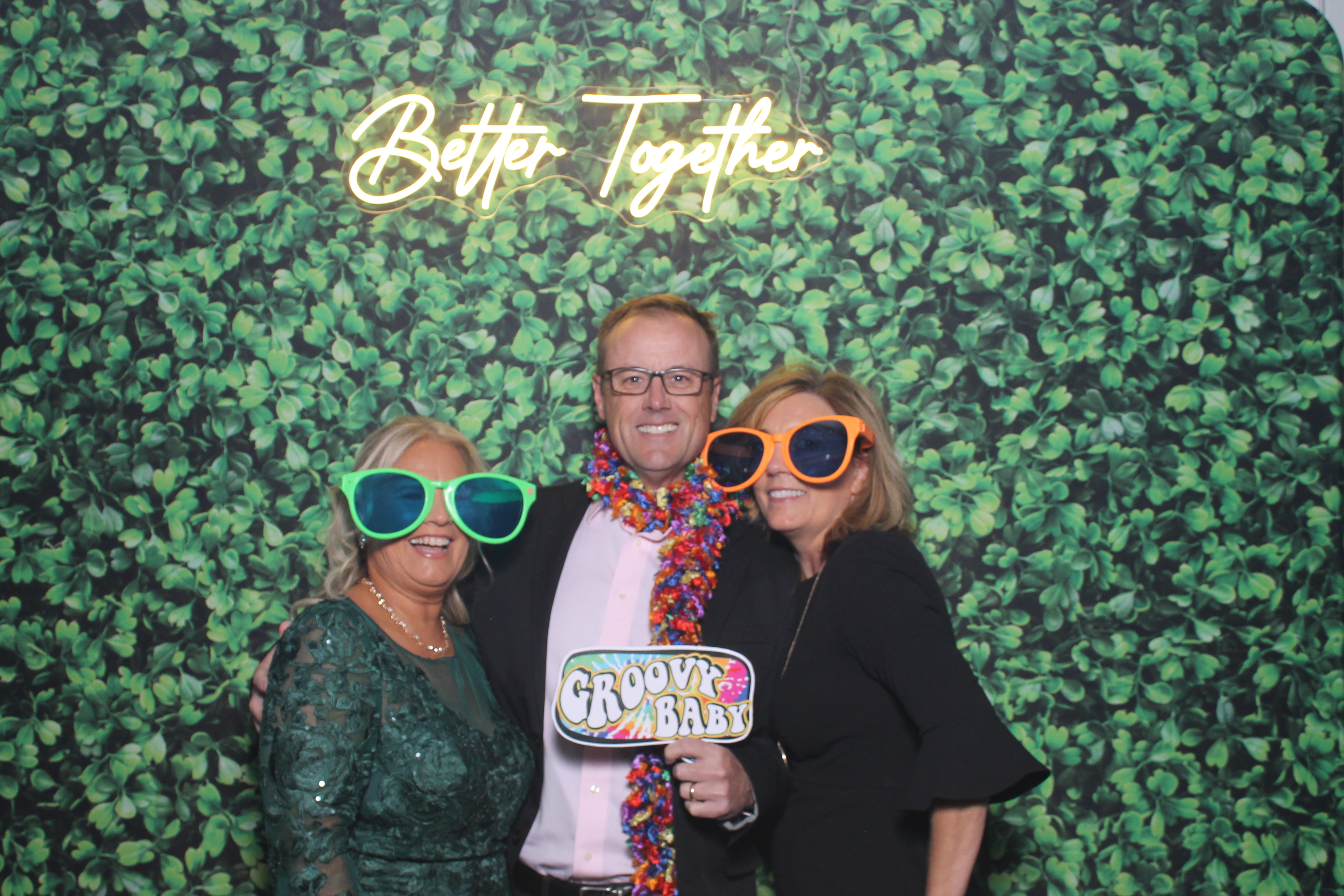 Hayley Perry Reception | View more photos from the event at gallery.photoboothcincy.com/u/PhotoBoothCincy/Hayley-Perry-Reception
