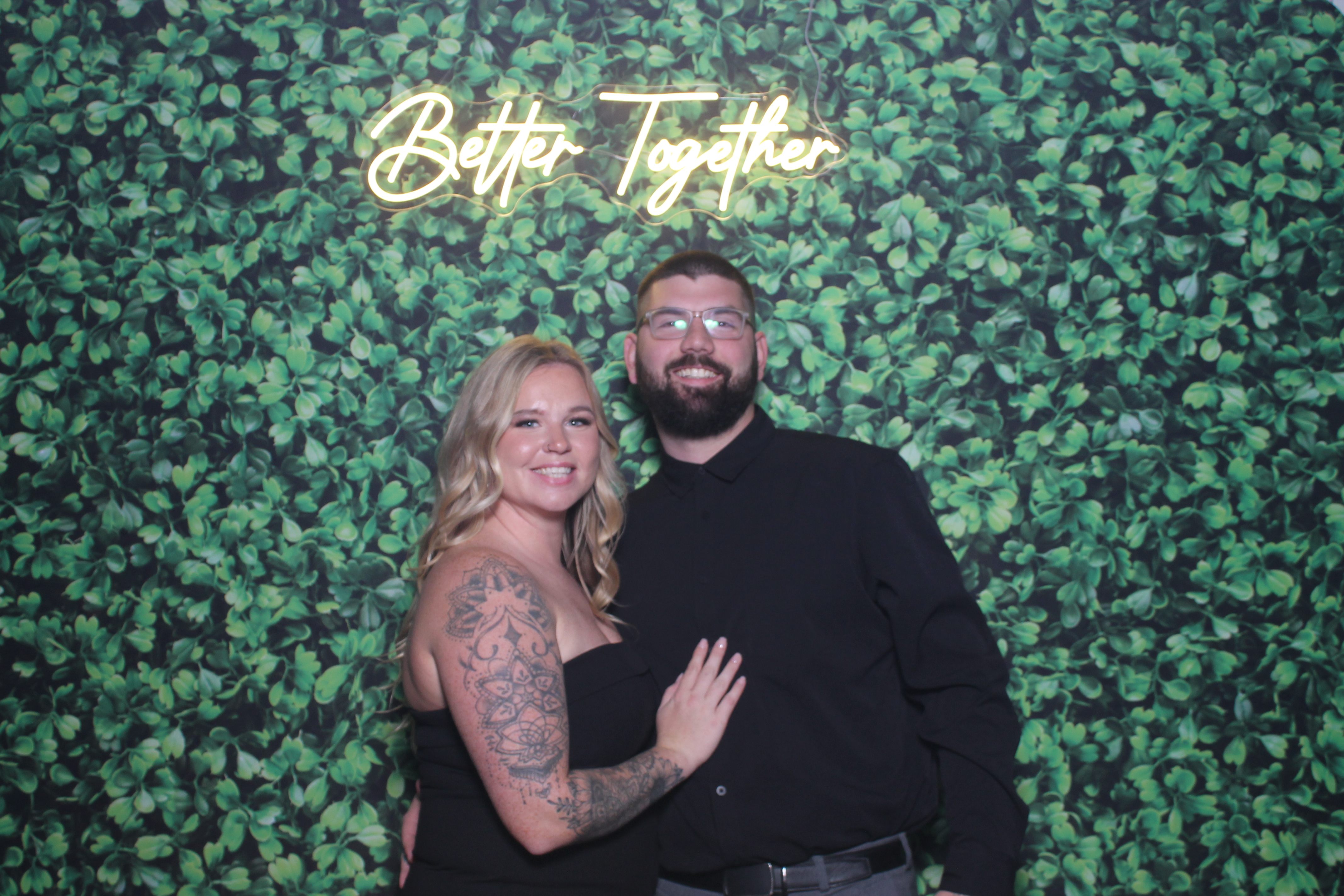 Hayley Perry Reception | View more photos from the event at gallery.photoboothcincy.com/u/PhotoBoothCincy/Hayley-Perry-Reception