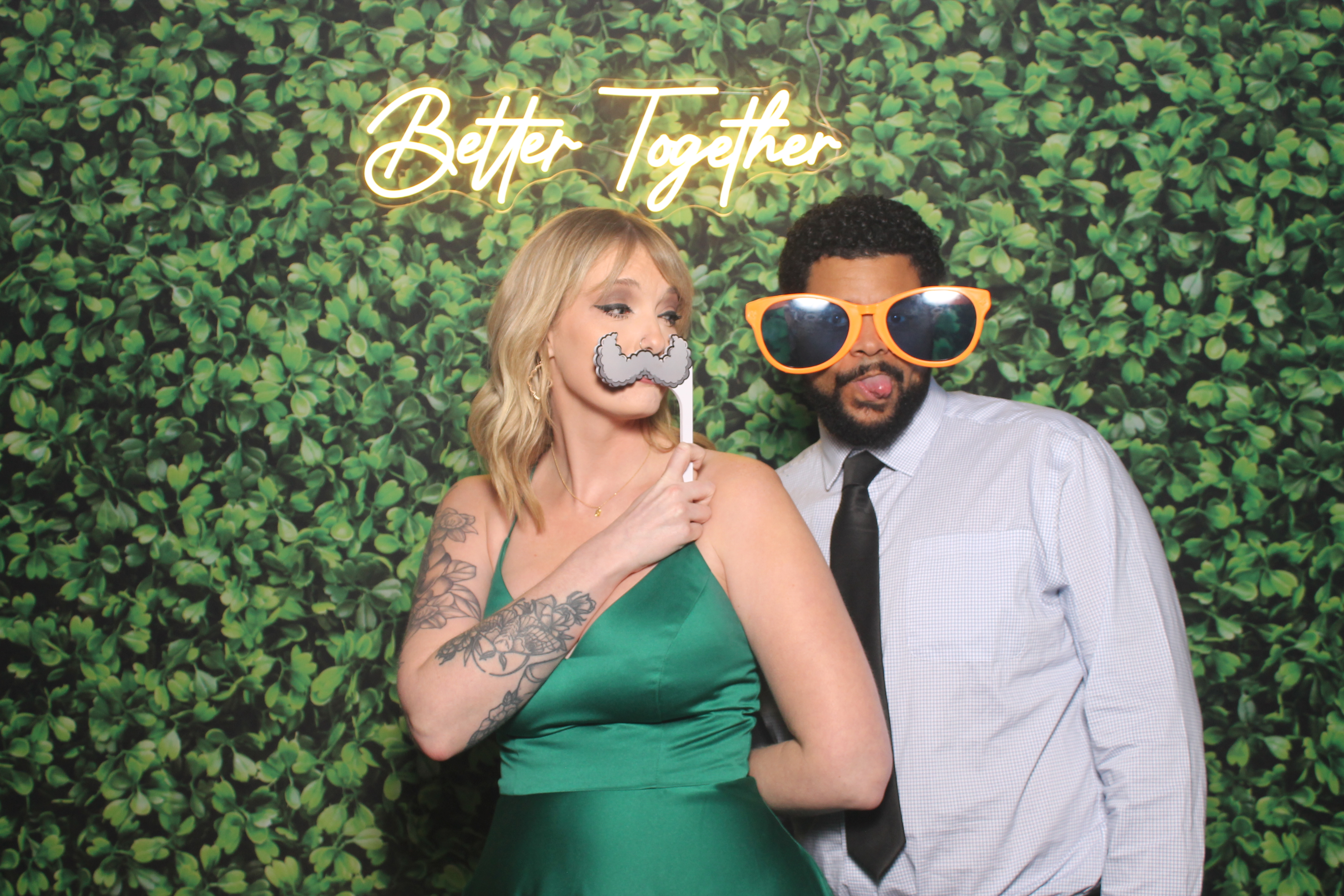 Hayley Perry Reception | View more photos from the event at gallery.photoboothcincy.com/u/PhotoBoothCincy/Hayley-Perry-Reception