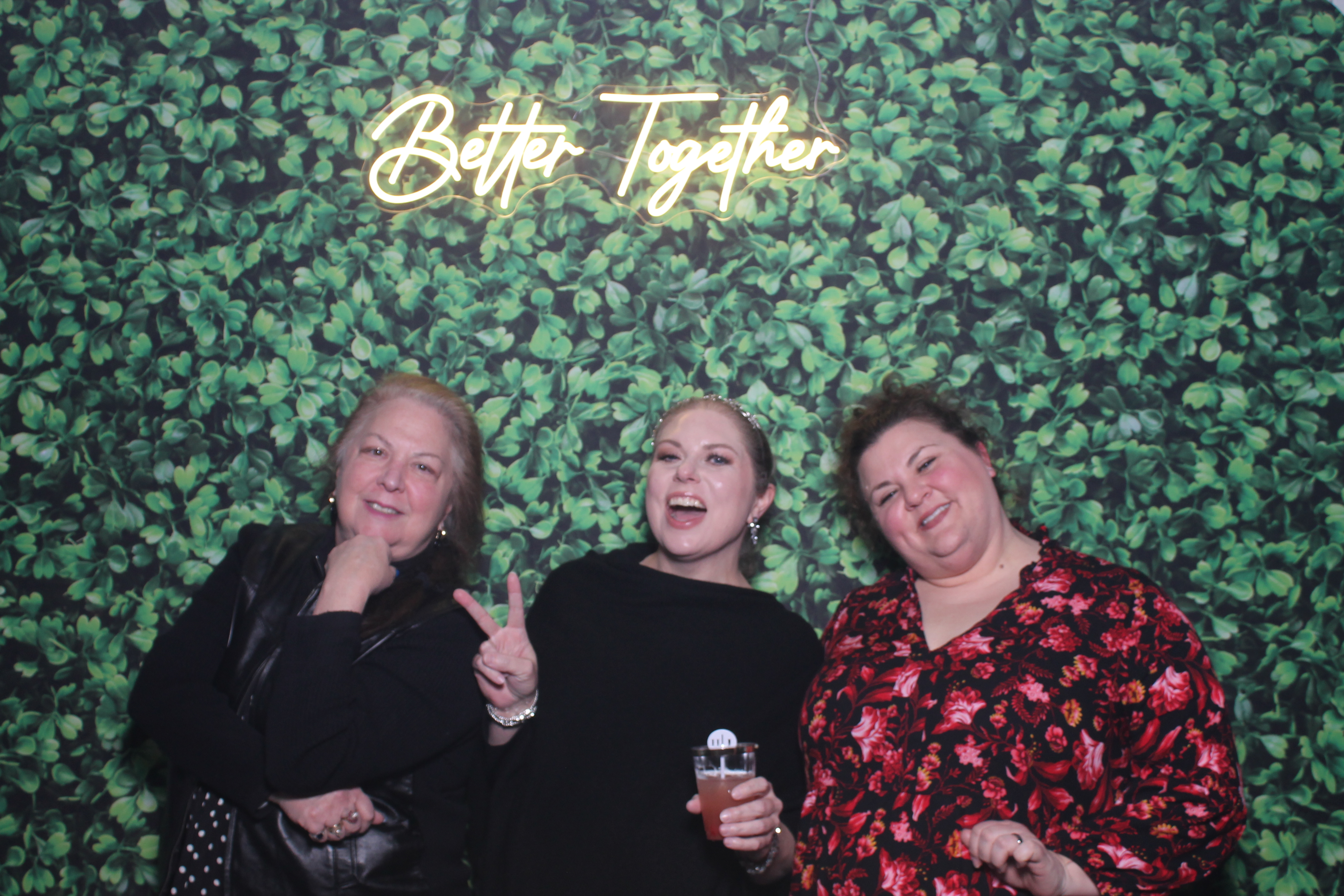 Hayley Perry Reception | View more photos from the event at gallery.photoboothcincy.com/u/PhotoBoothCincy/Hayley-Perry-Reception