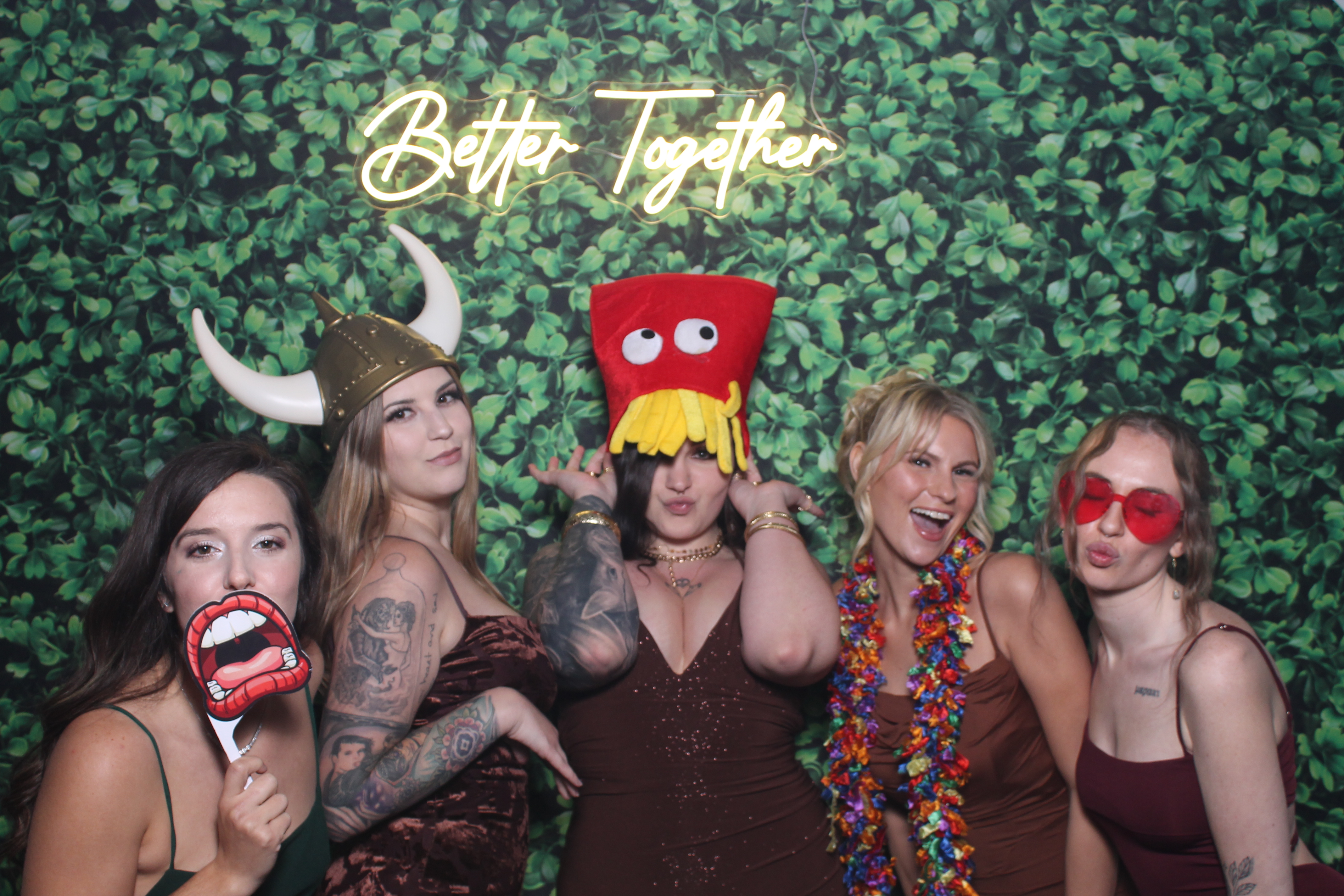 Hayley Perry Reception | View more photos from the event at gallery.photoboothcincy.com/u/PhotoBoothCincy/Hayley-Perry-Reception