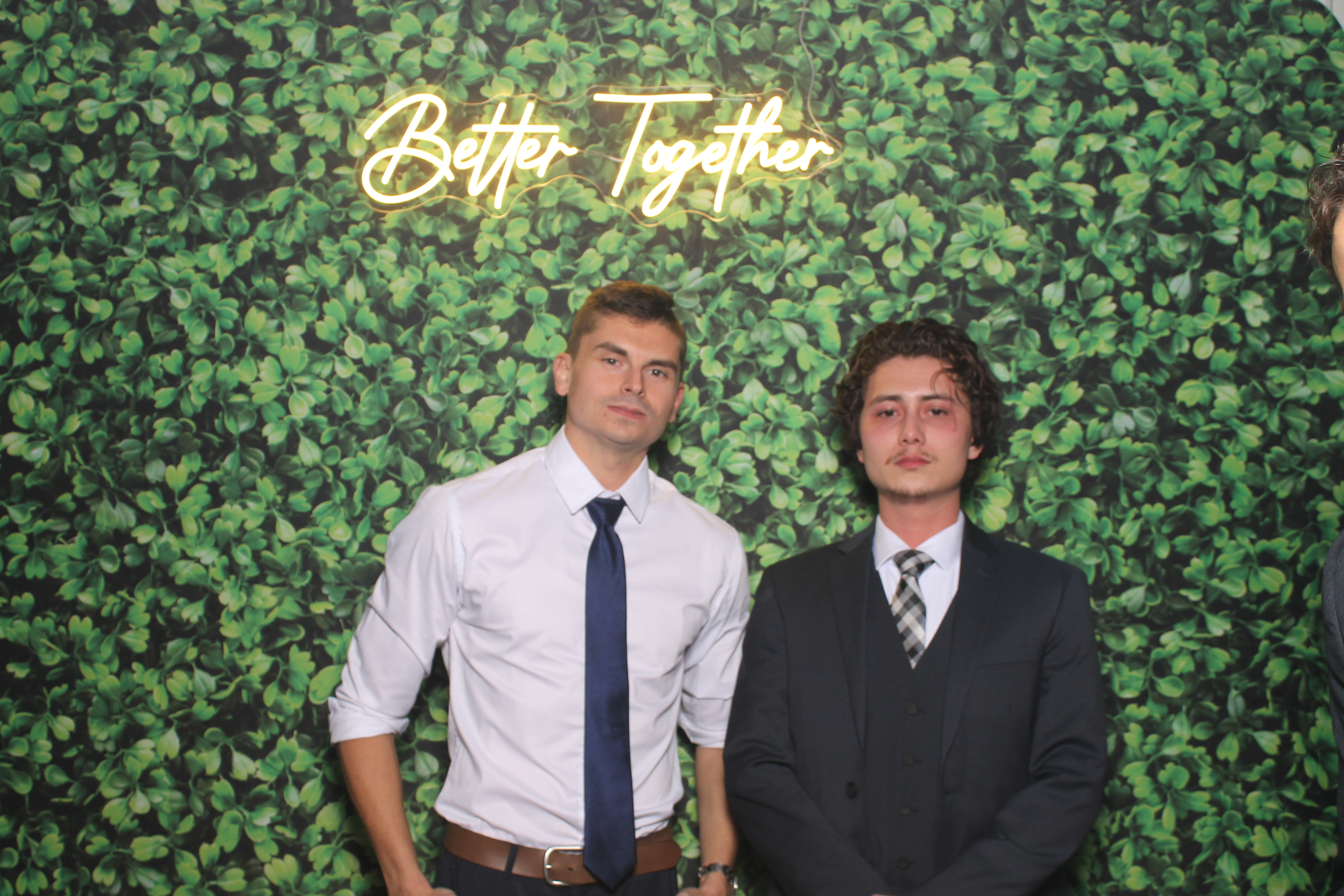 Hayley Perry Reception | View more photos from the event at gallery.photoboothcincy.com/u/PhotoBoothCincy/Hayley-Perry-Reception