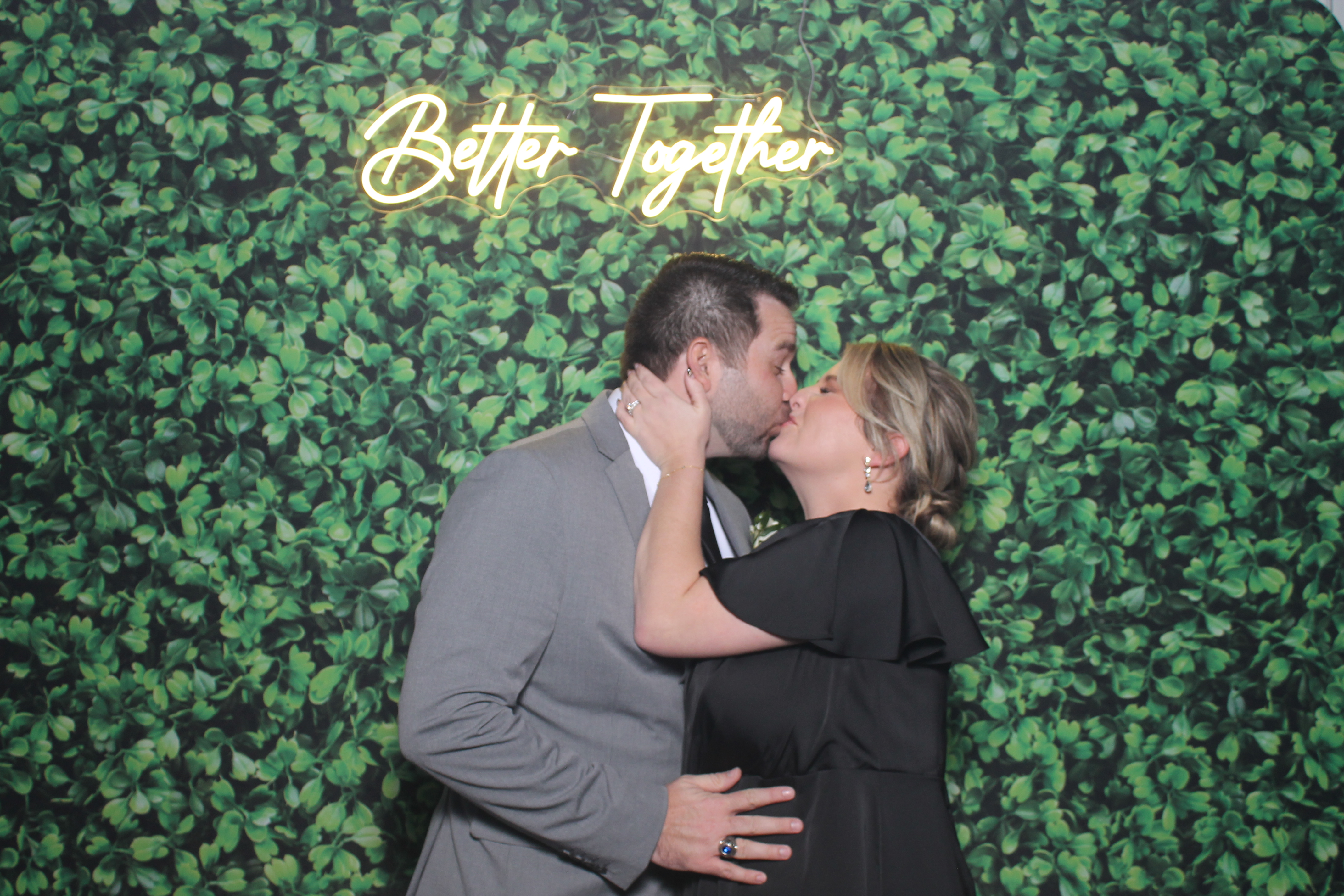 Hayley Perry Reception | View more photos from the event at gallery.photoboothcincy.com/u/PhotoBoothCincy/Hayley-Perry-Reception