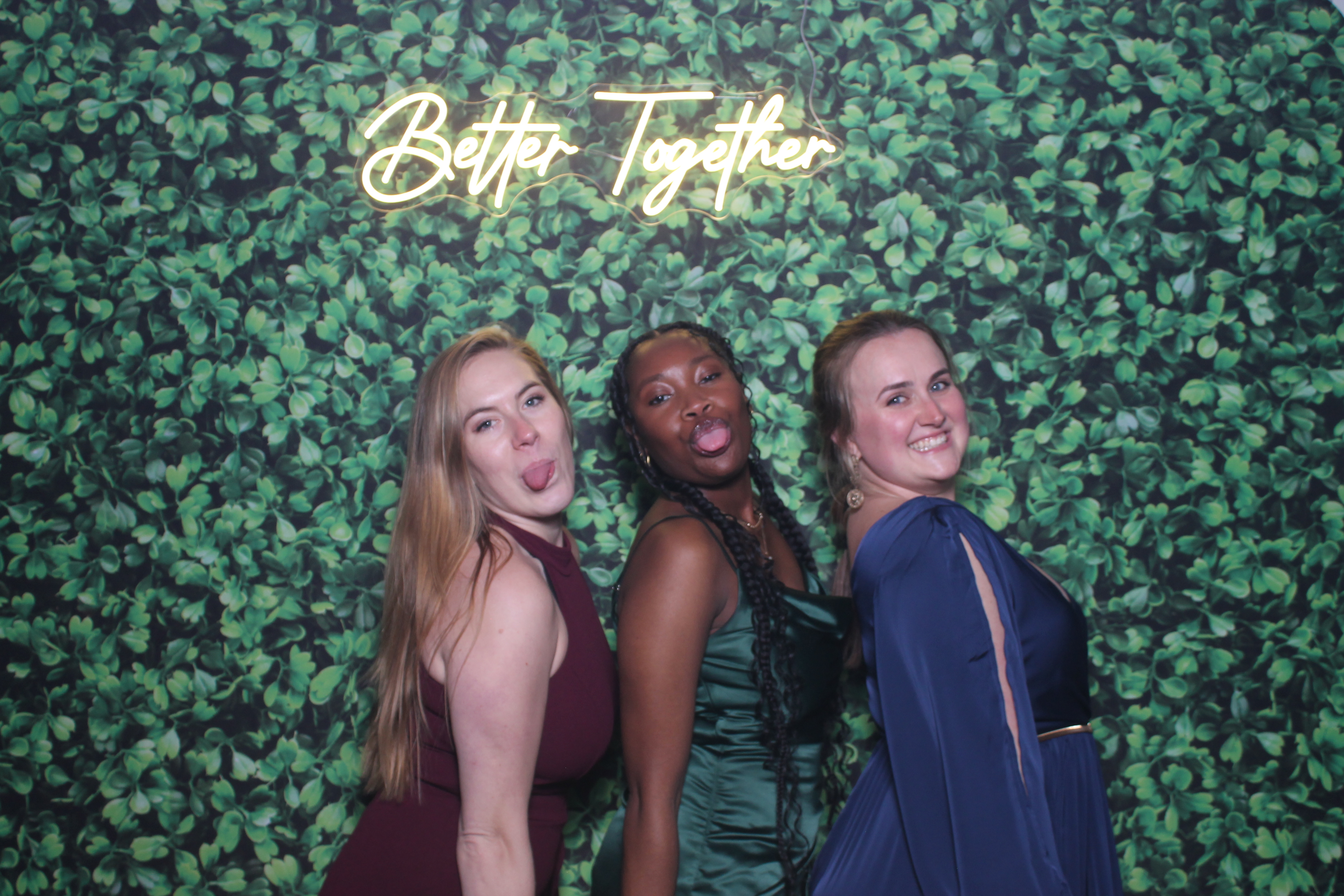 Hayley Perry Reception | View more photos from the event at gallery.photoboothcincy.com/u/PhotoBoothCincy/Hayley-Perry-Reception