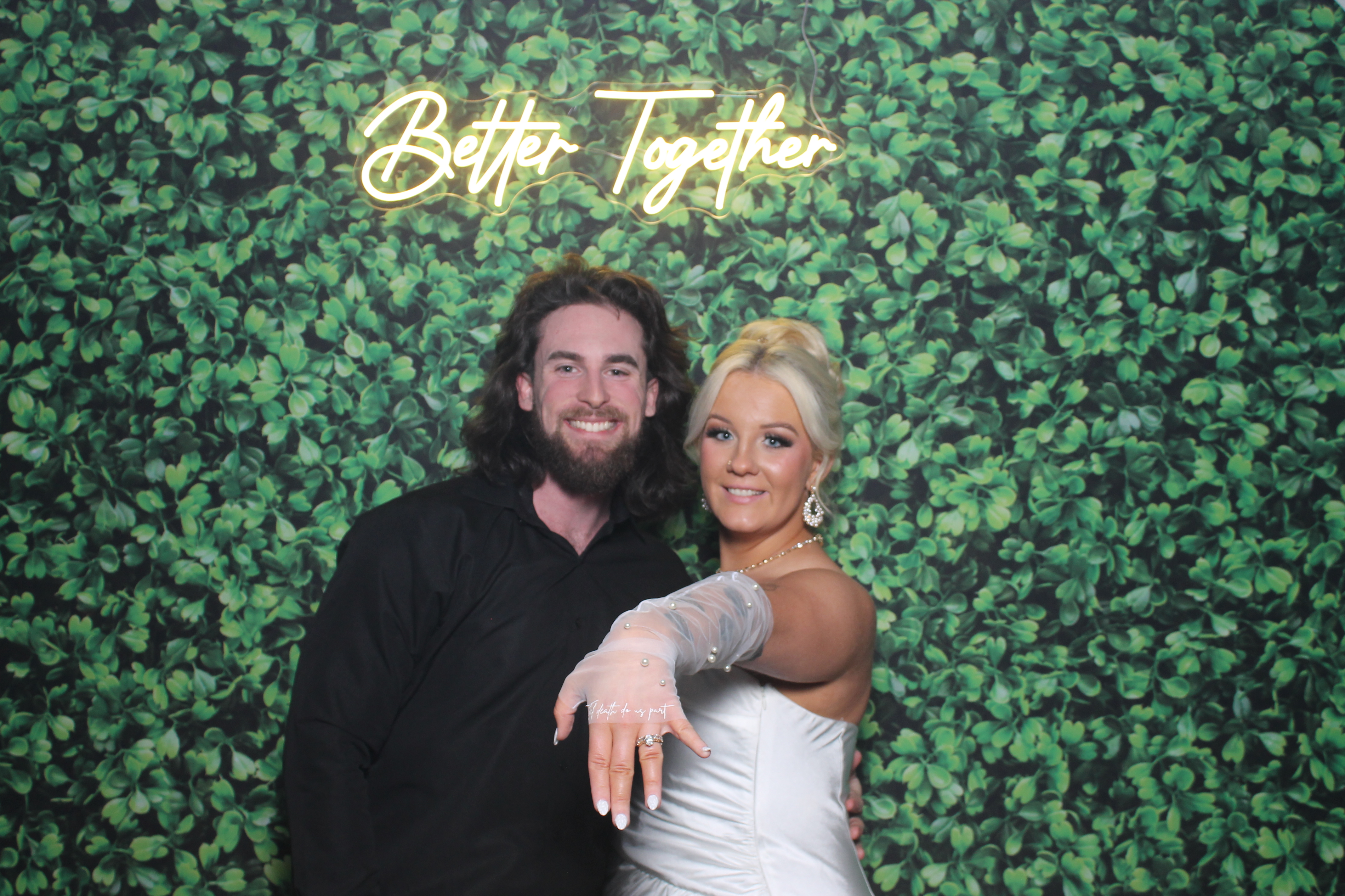 Hayley Perry Reception | View more photos from the event at gallery.photoboothcincy.com/u/PhotoBoothCincy/Hayley-Perry-Reception