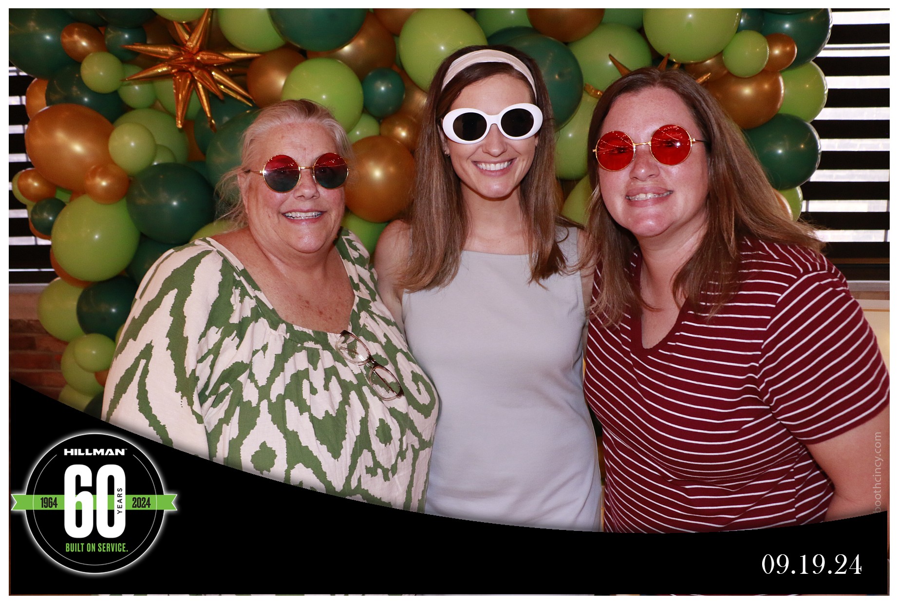 Hillman 60th Anniversary | View more photos from the event at gallery.photoboothcincy.com/u/PhotoBoothCincy/Hillman-60th-Anniversary