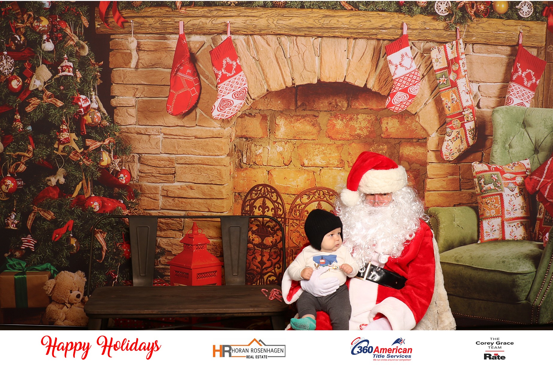 Horan RosenHagen Santa Photo | View more photos from the event at gallery.photoboothcincy.com/u/PhotoBoothCincy/Horan-RosenHagen-Santa-Photo