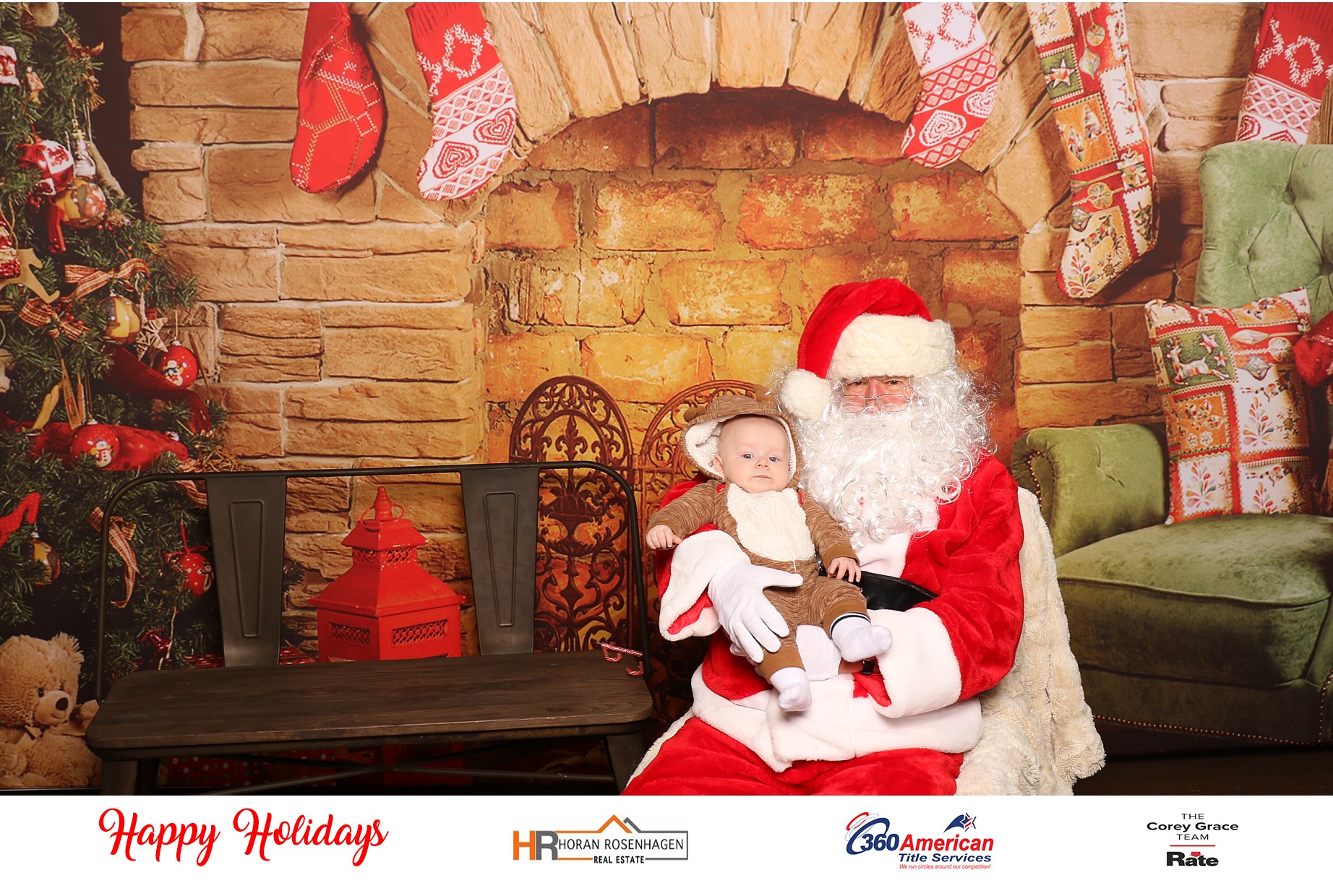 Horan RosenHagen Santa Photo | View more photos from the event at gallery.photoboothcincy.com/u/PhotoBoothCincy/Horan-RosenHagen-Santa-Photo