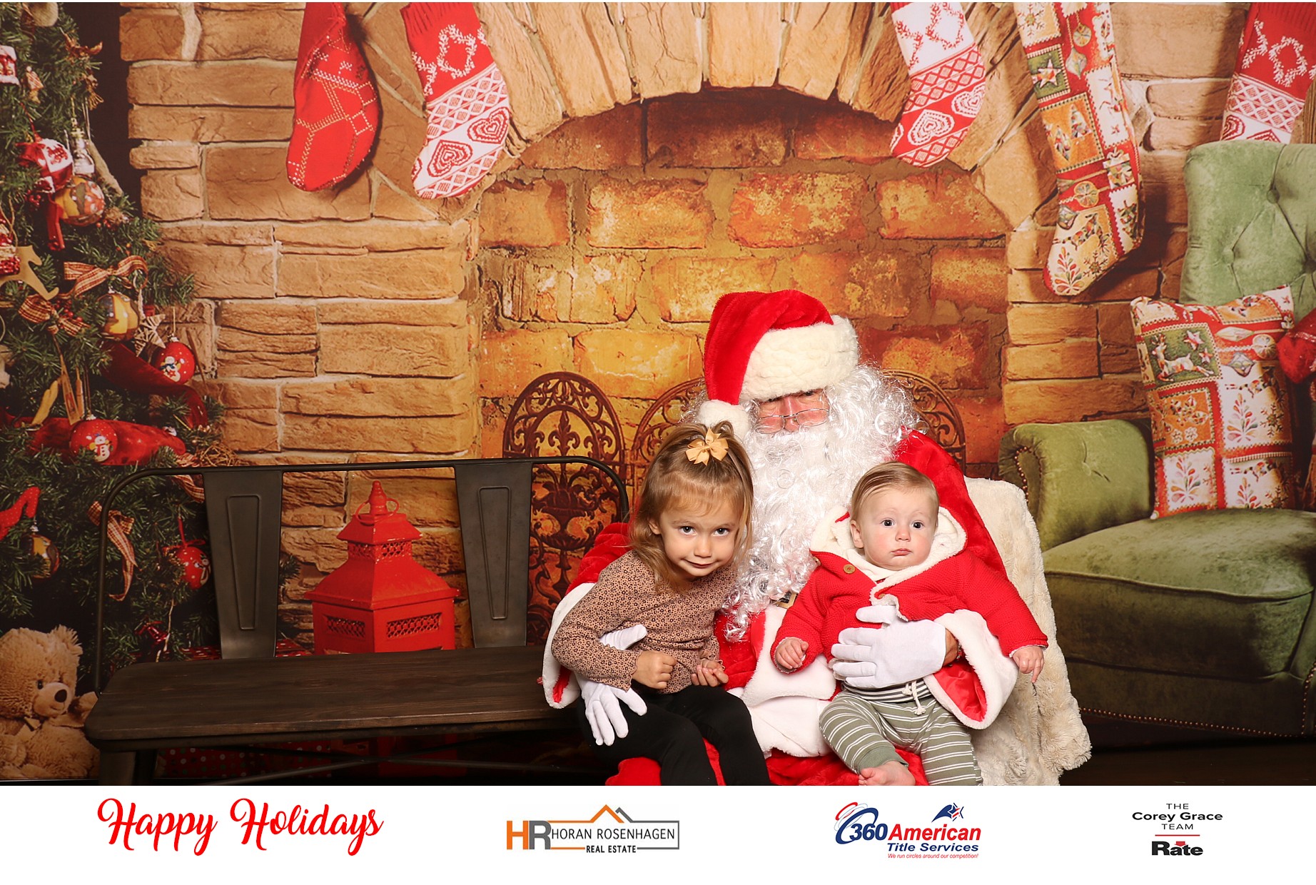 Horan RosenHagen Santa Photo | View more photos from the event at gallery.photoboothcincy.com/u/PhotoBoothCincy/Horan-RosenHagen-Santa-Photo
