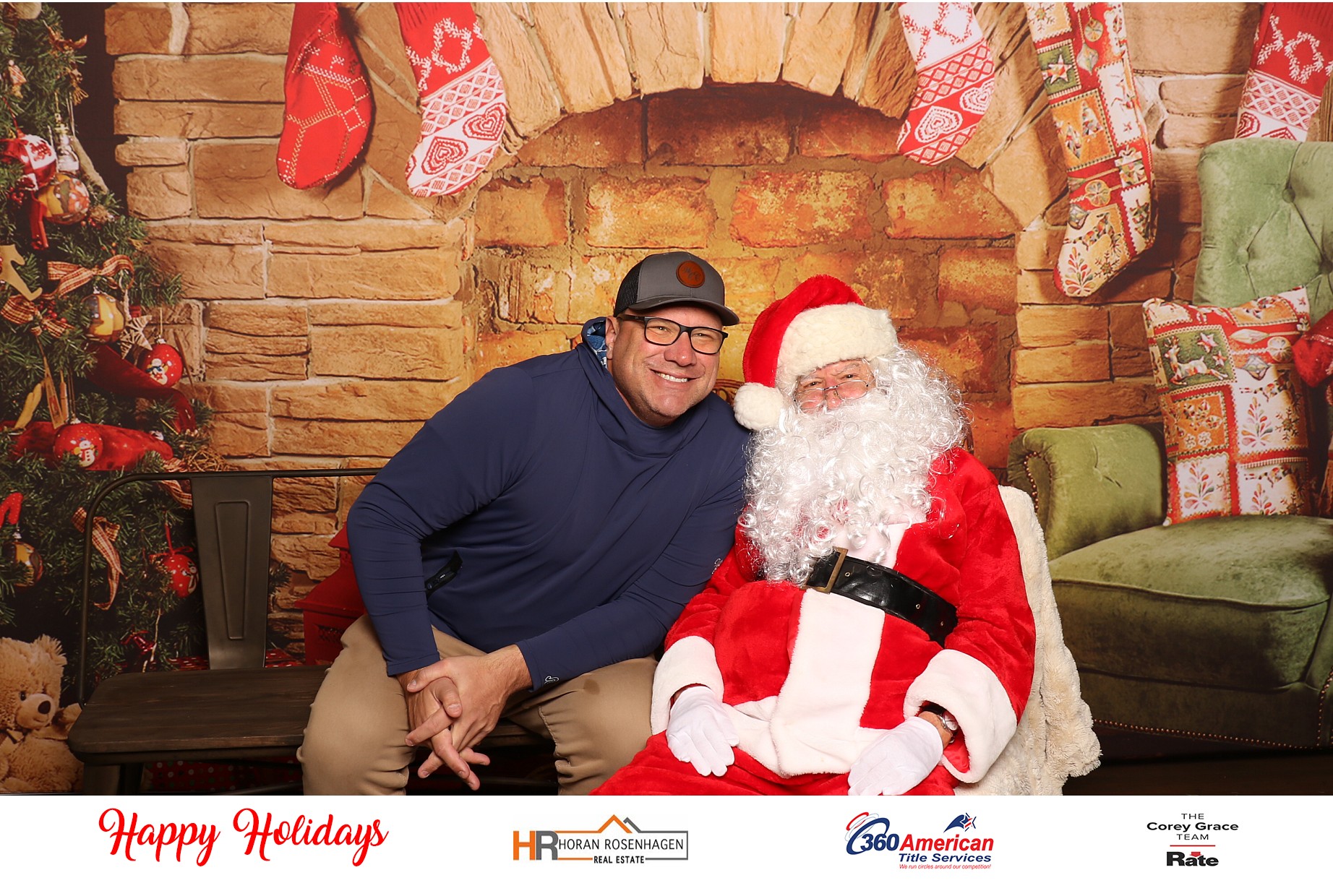Horan RosenHagen Santa Photo | View more photos from the event at gallery.photoboothcincy.com/u/PhotoBoothCincy/Horan-RosenHagen-Santa-Photo