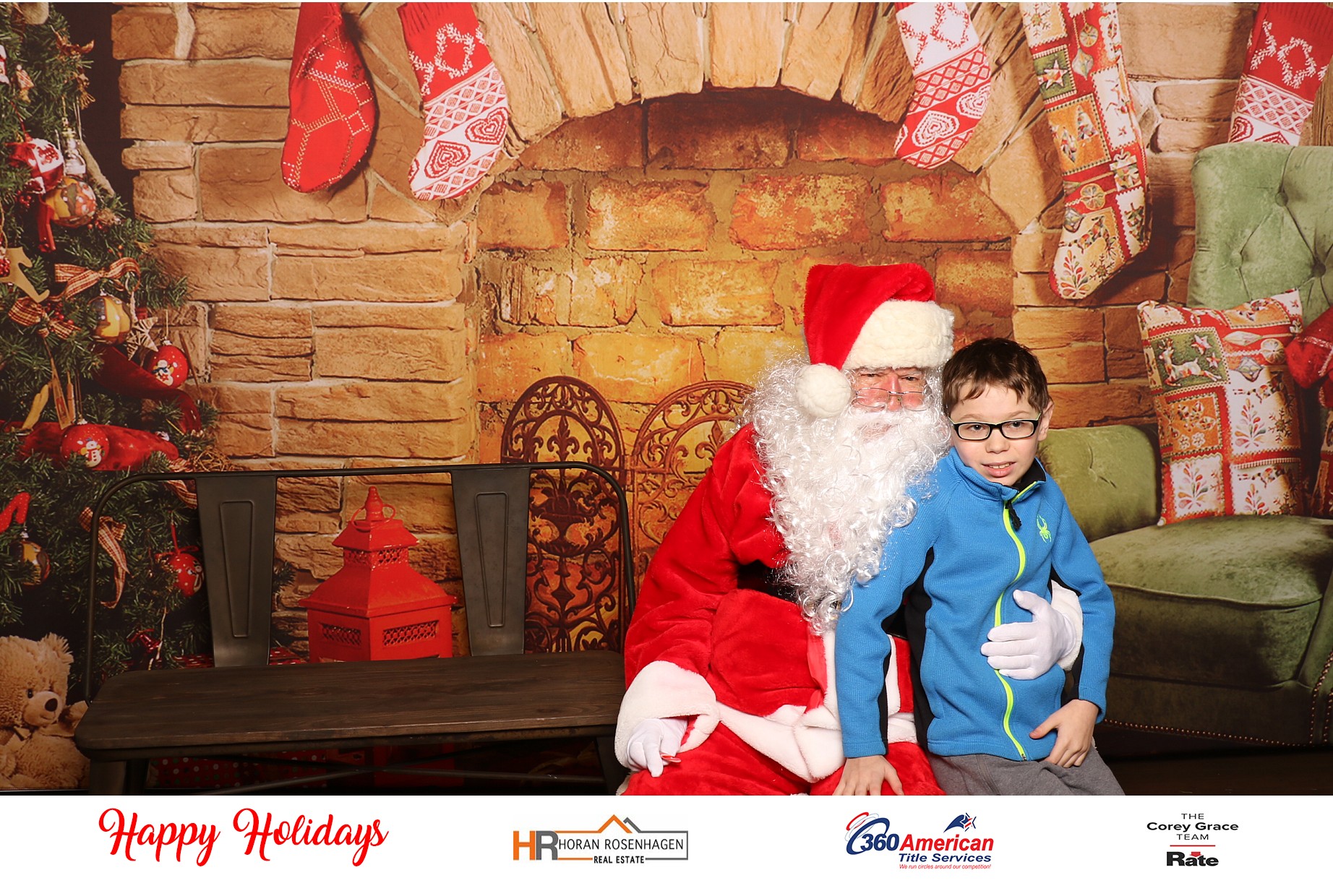 Horan RosenHagen Santa Photo | View more photos from the event at gallery.photoboothcincy.com/u/PhotoBoothCincy/Horan-RosenHagen-Santa-Photo