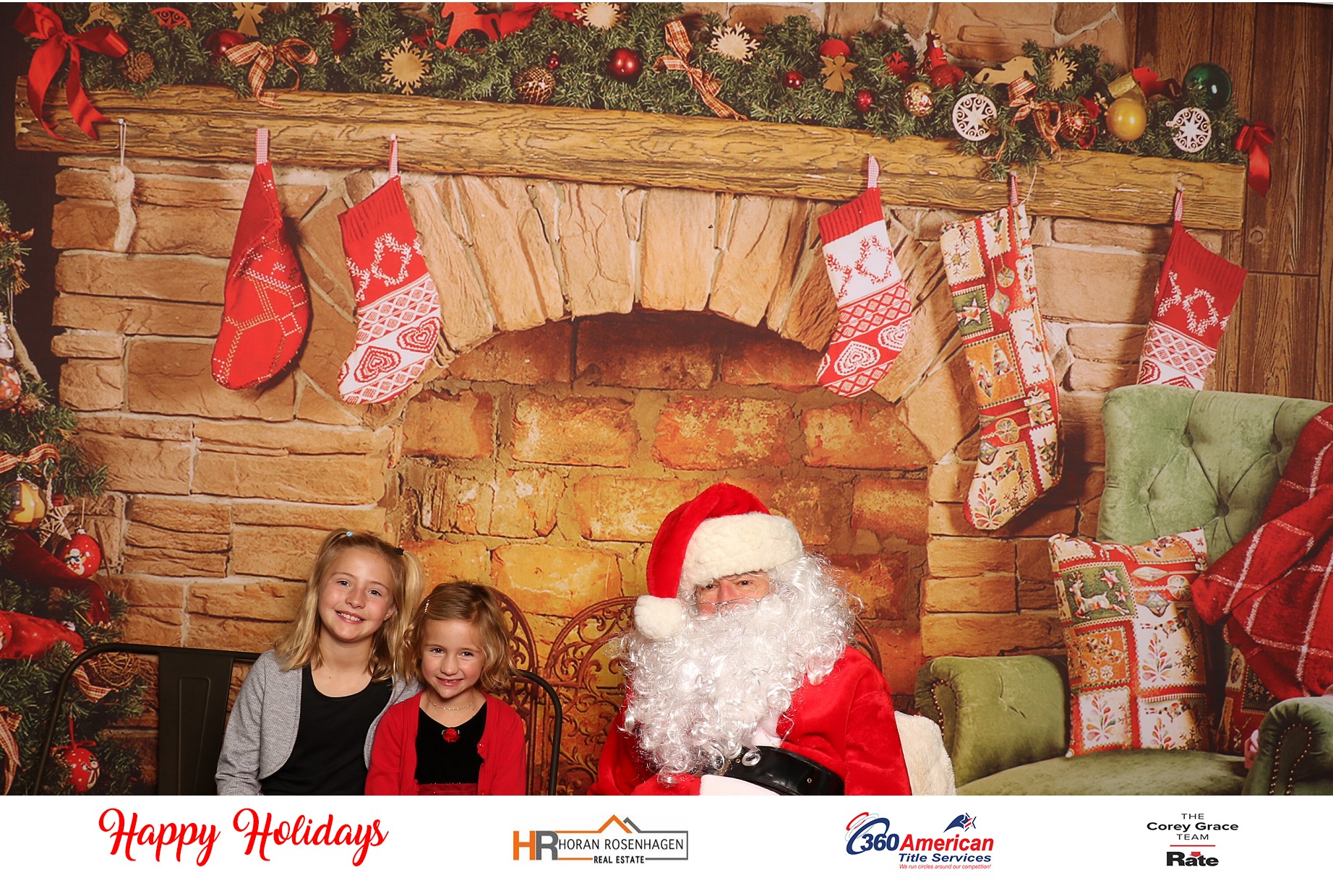Horan RosenHagen Santa Photo | View more photos from the event at gallery.photoboothcincy.com/u/PhotoBoothCincy/Horan-RosenHagen-Santa-Photo