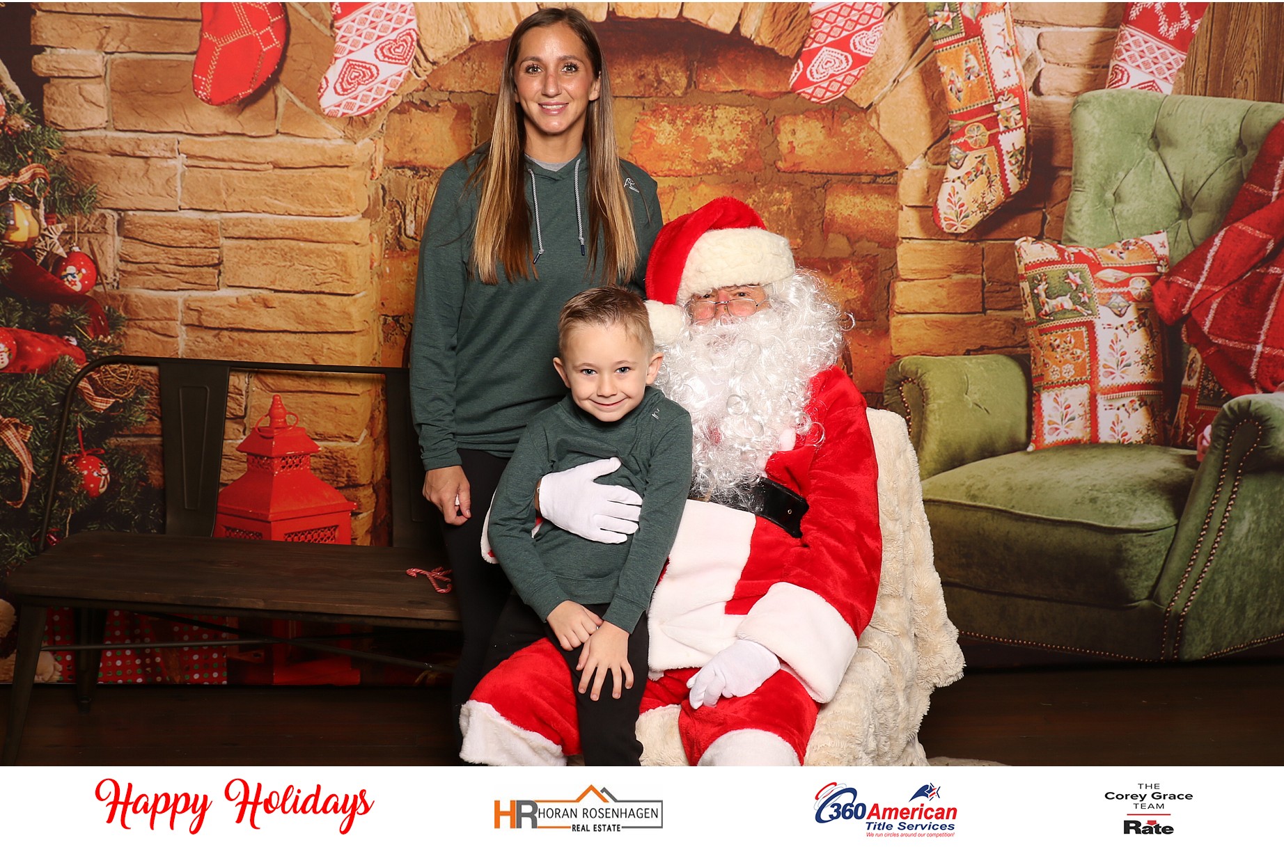 Horan RosenHagen Santa Photo | View more photos from the event at gallery.photoboothcincy.com/u/PhotoBoothCincy/Horan-RosenHagen-Santa-Photo