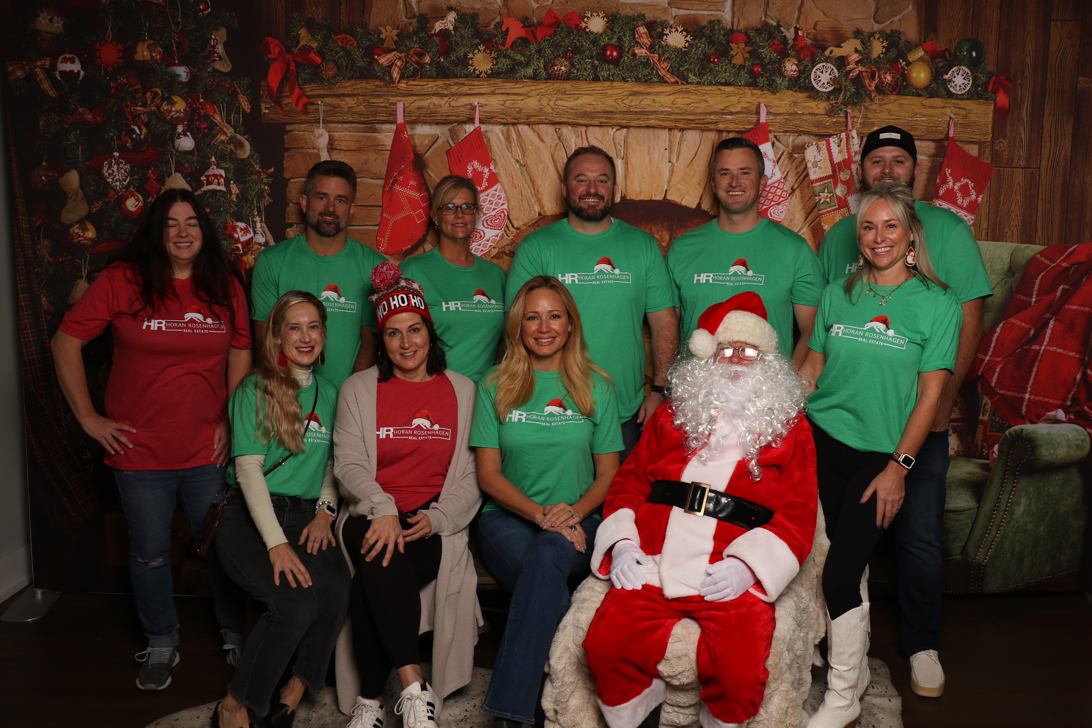Horan RosenHagen Santa Photo | View more photos from the event at gallery.photoboothcincy.com/u/PhotoBoothCincy/Horan-RosenHagen-Santa-Photo