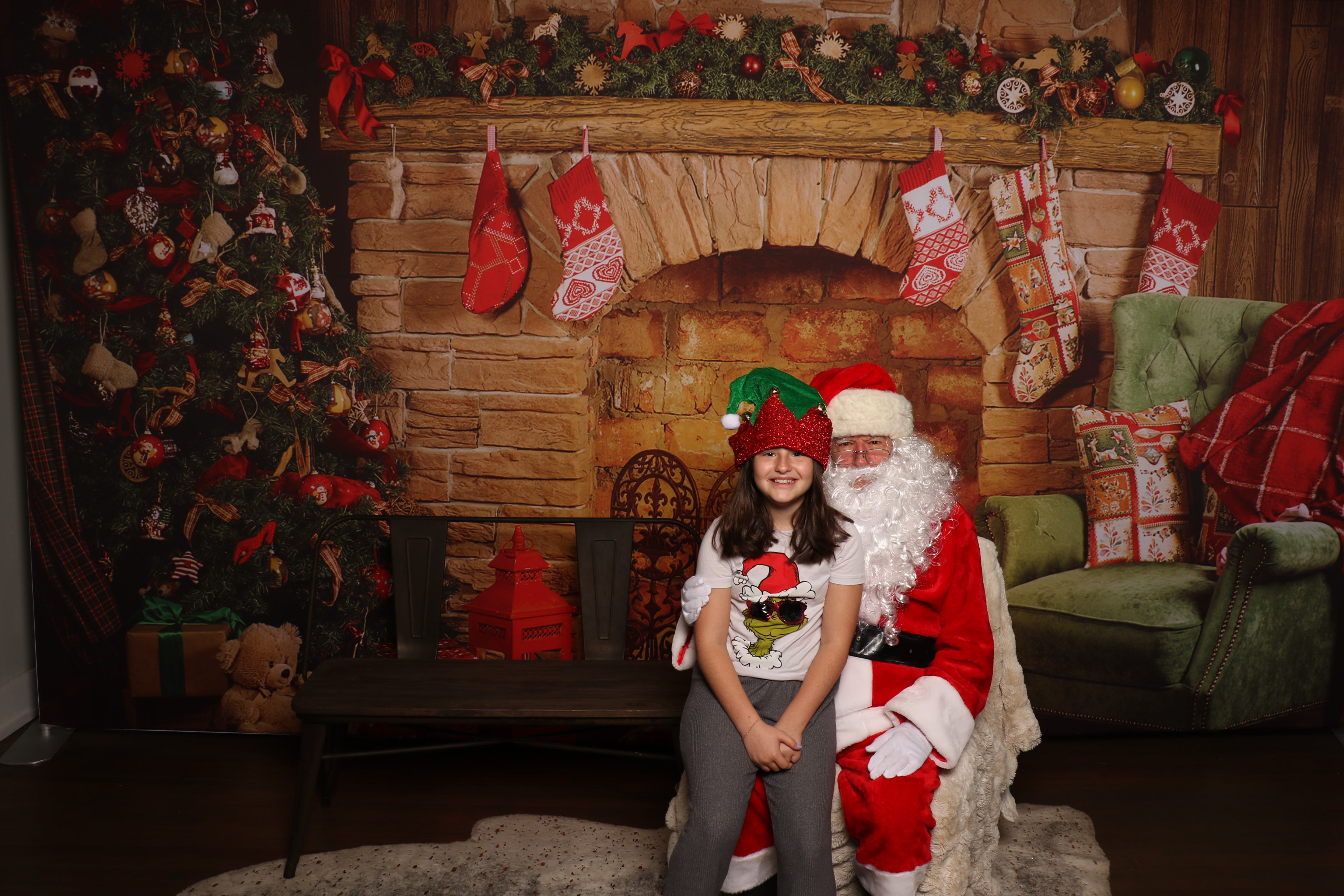 Horan RosenHagen Santa Photo | View more photos from the event at gallery.photoboothcincy.com/u/PhotoBoothCincy/Horan-RosenHagen-Santa-Photo