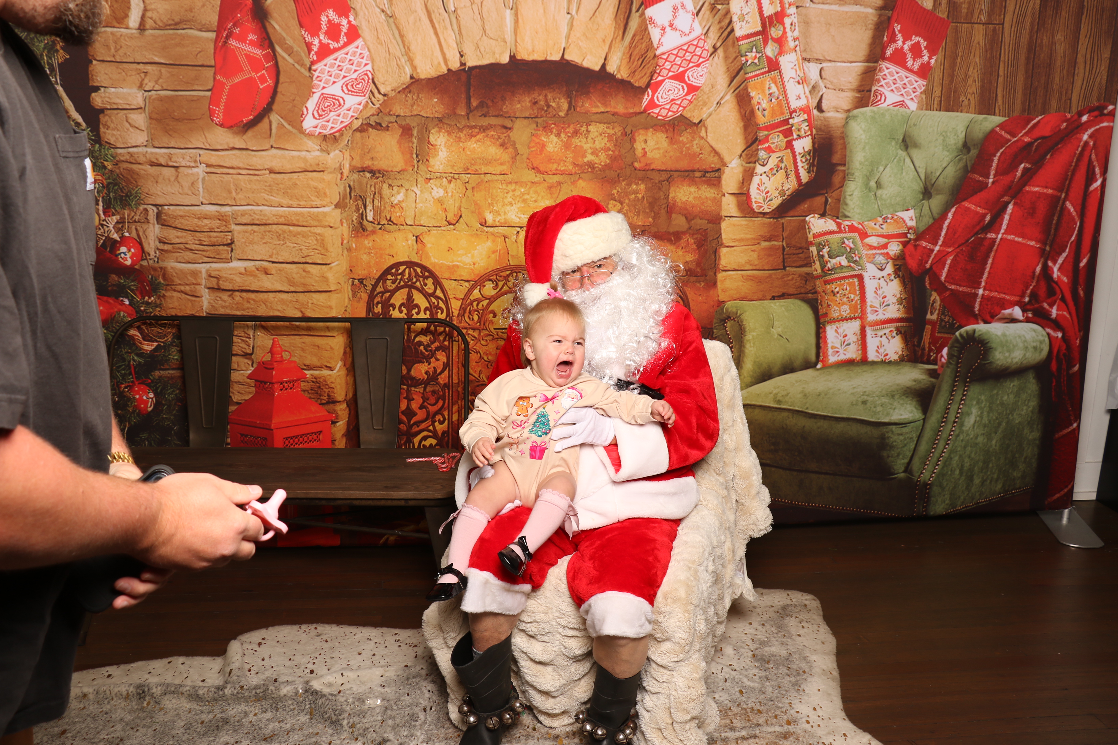 Horan RosenHagen Santa Photo | View more photos from the event at gallery.photoboothcincy.com/u/PhotoBoothCincy/Horan-RosenHagen-Santa-Photo
