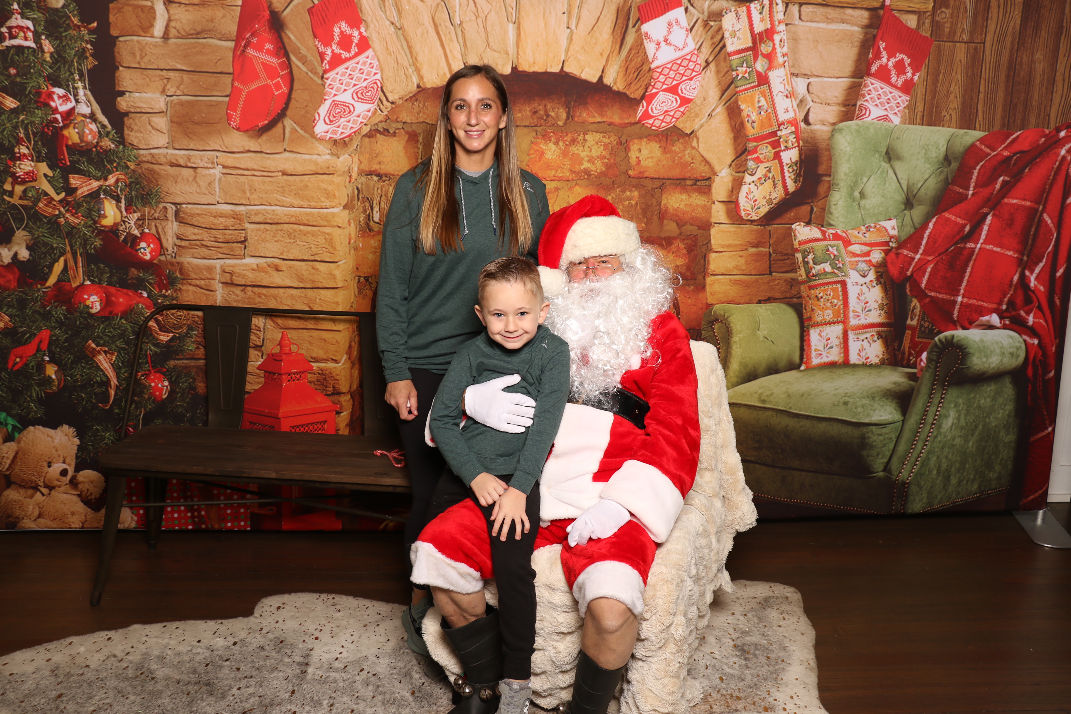 Horan RosenHagen Santa Photo | View more photos from the event at gallery.photoboothcincy.com/u/PhotoBoothCincy/Horan-RosenHagen-Santa-Photo