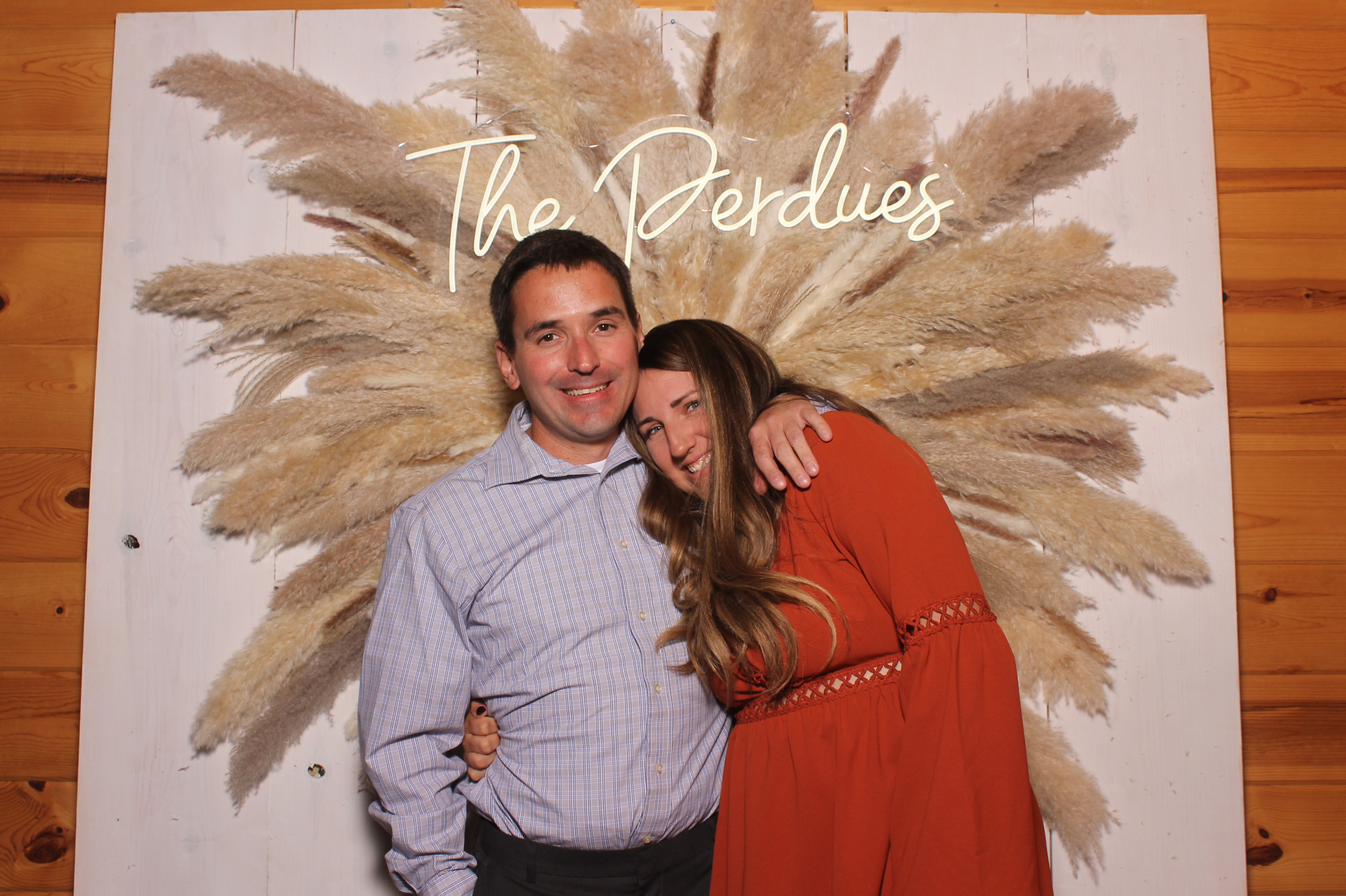 Hunter & Allie  | View more photos from the event at gallery.photoboothcincy.com/u/PhotoBoothCincy/Hunter-Allie