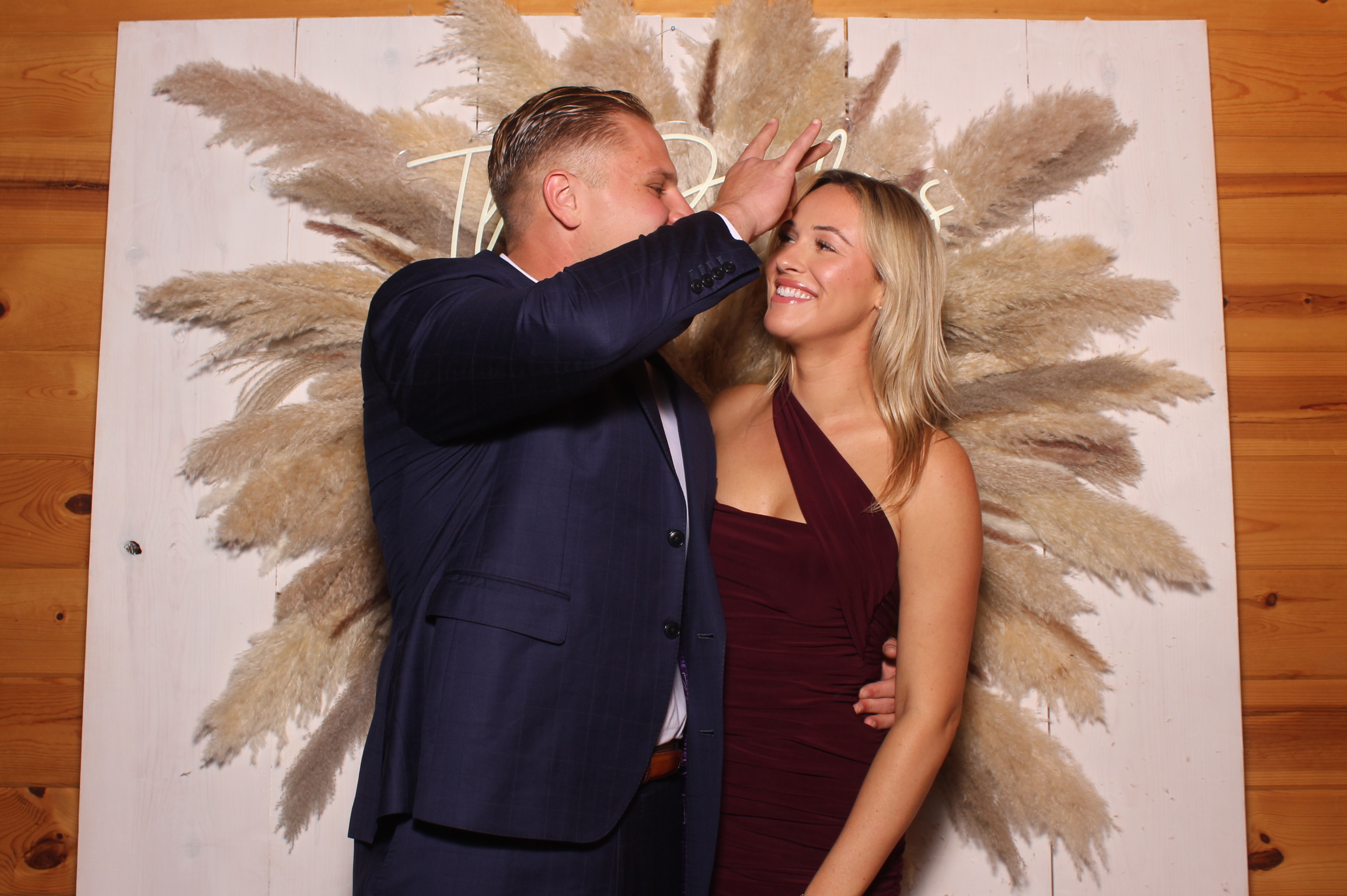 Hunter & Allie  | View more photos from the event at gallery.photoboothcincy.com/u/PhotoBoothCincy/Hunter-Allie