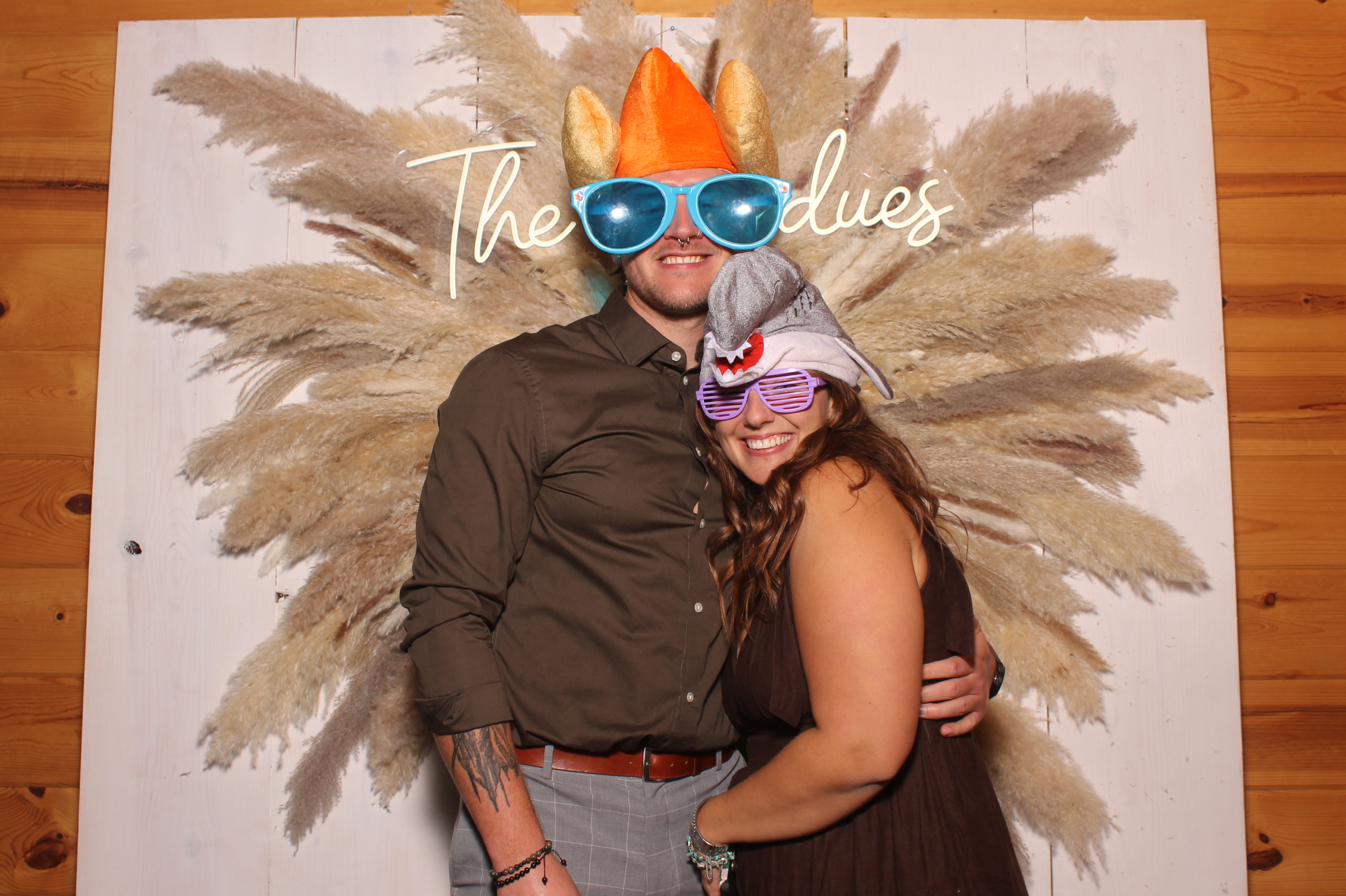 Hunter & Allie  | View more photos from the event at gallery.photoboothcincy.com/u/PhotoBoothCincy/Hunter-Allie