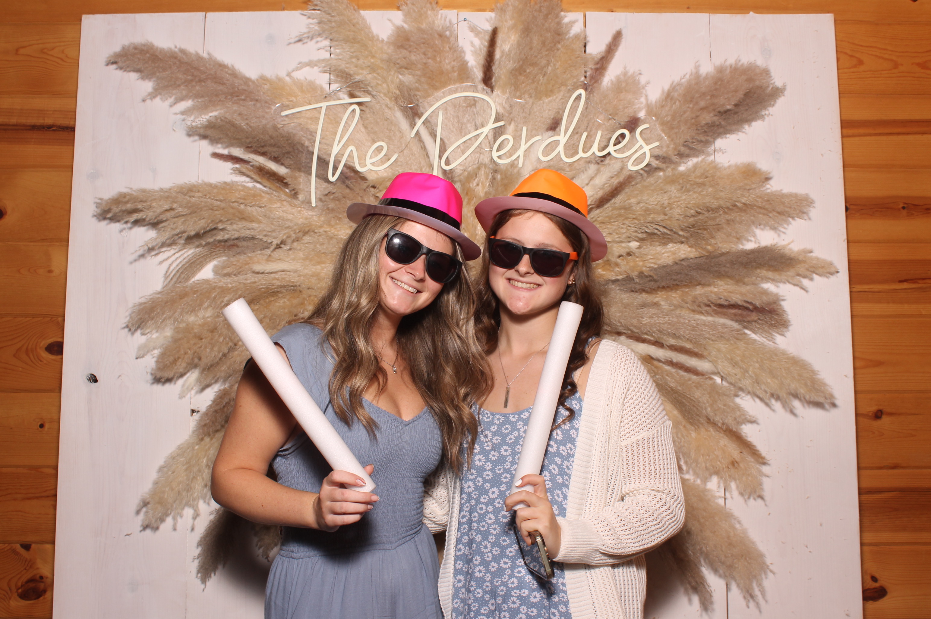 Hunter & Allie  | View more photos from the event at gallery.photoboothcincy.com/u/PhotoBoothCincy/Hunter-Allie