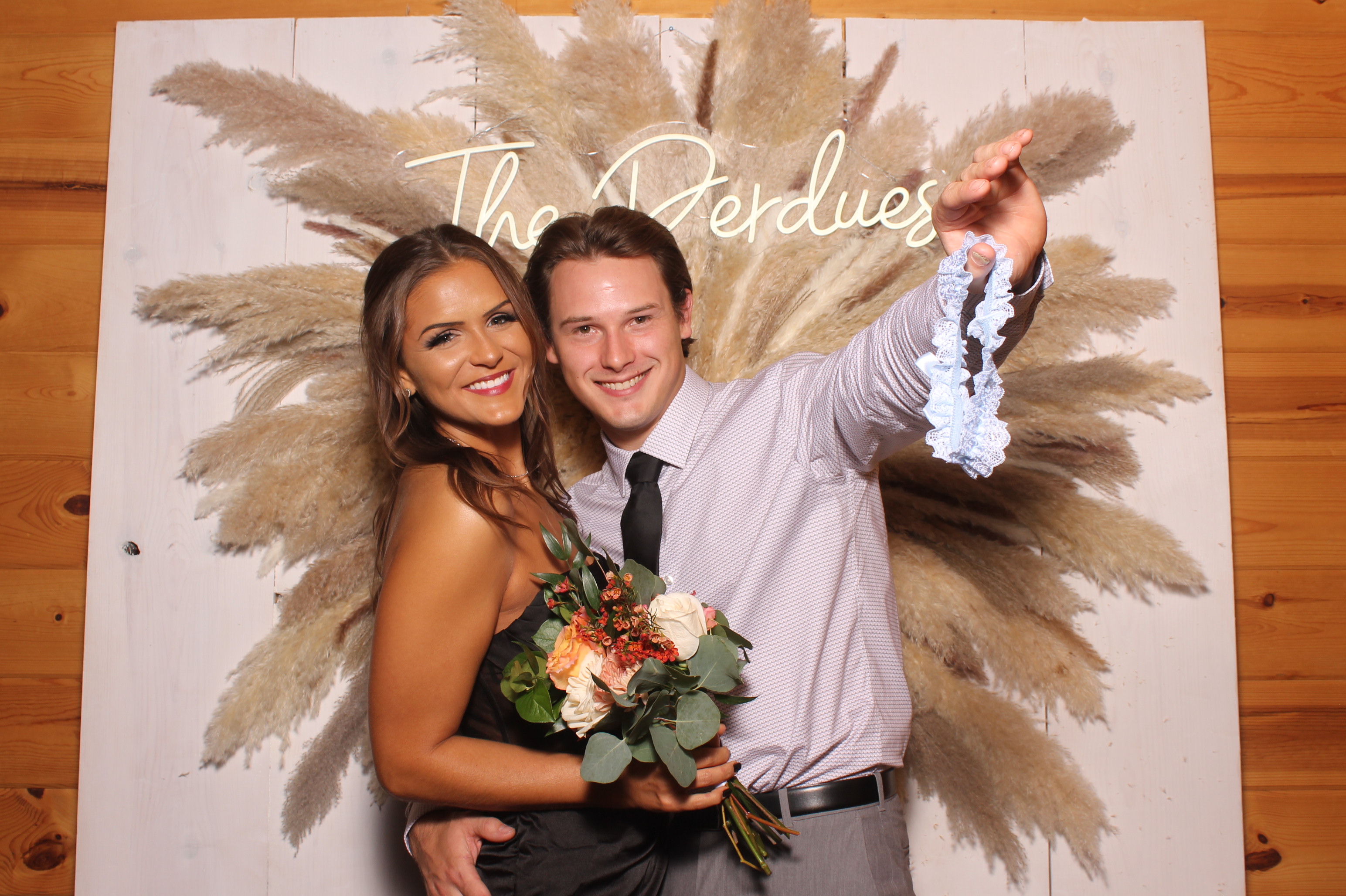 Hunter & Allie  | View more photos from the event at gallery.photoboothcincy.com/u/PhotoBoothCincy/Hunter-Allie