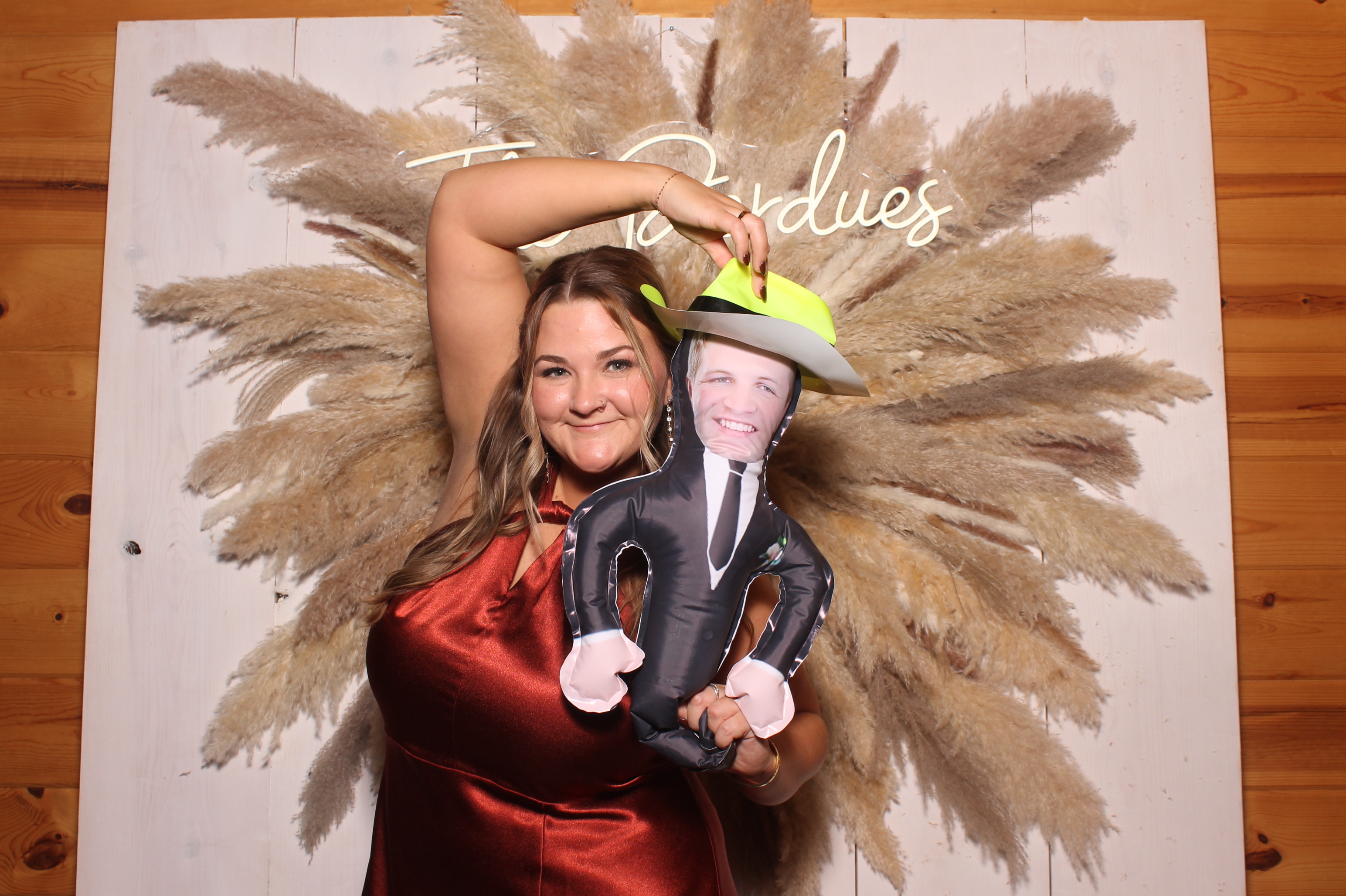 Hunter & Allie  | View more photos from the event at gallery.photoboothcincy.com/u/PhotoBoothCincy/Hunter-Allie