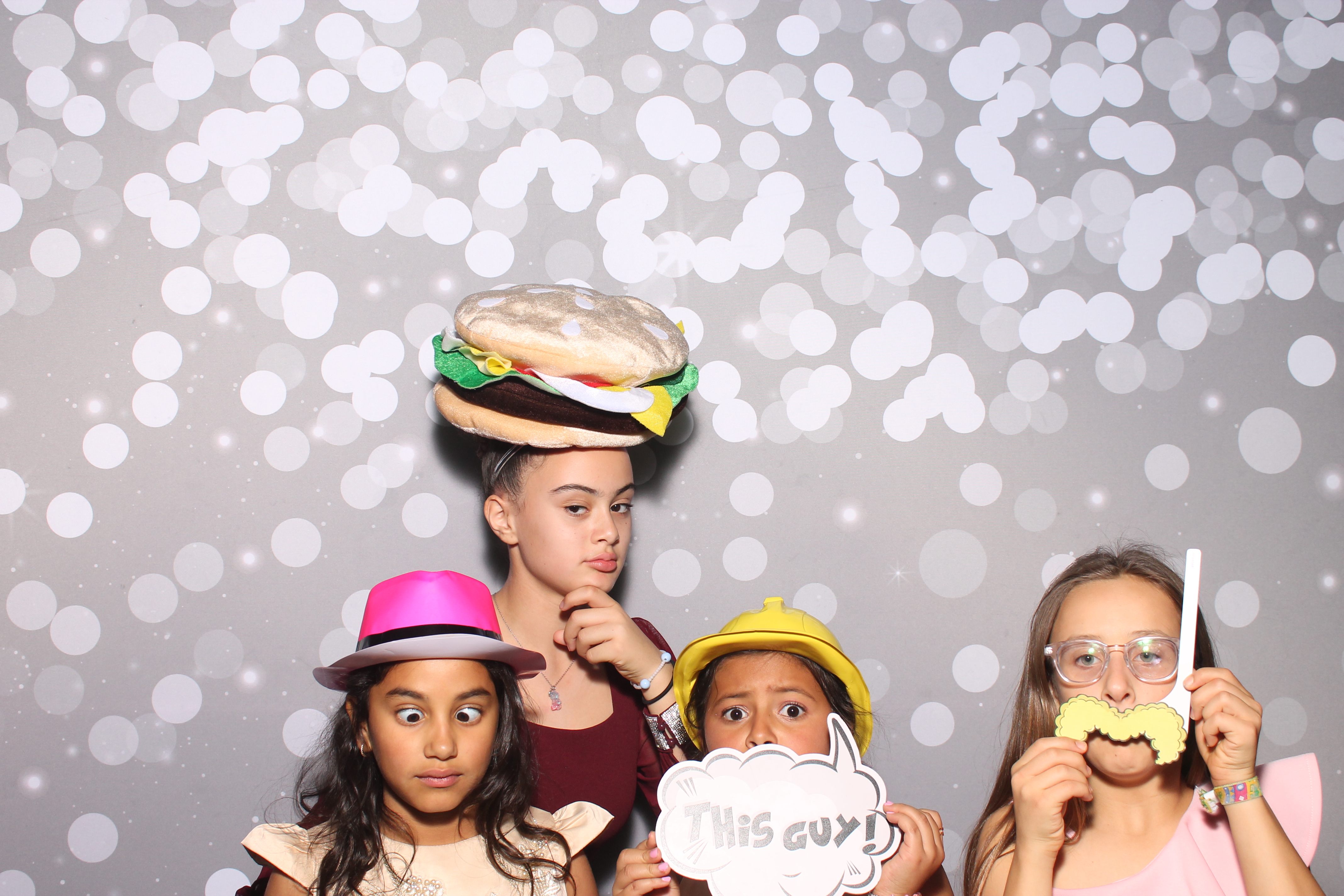 Isabela Martina's Quinceañera | View more photos from the event at gallery.photoboothcincy.com/u/PhotoBoothCincy/Isabela-Martinas-Quinceañera