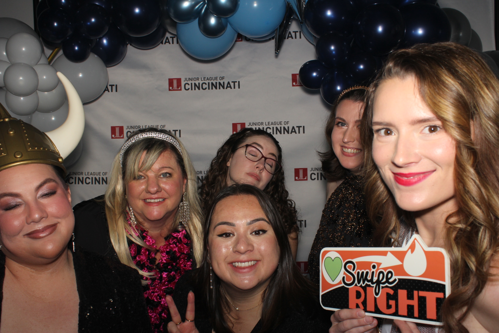 JLC Holiday Party | View more photos from the event at gallery.photoboothcincy.com/u/PhotoBoothCincy/JLC-Holiday-Party